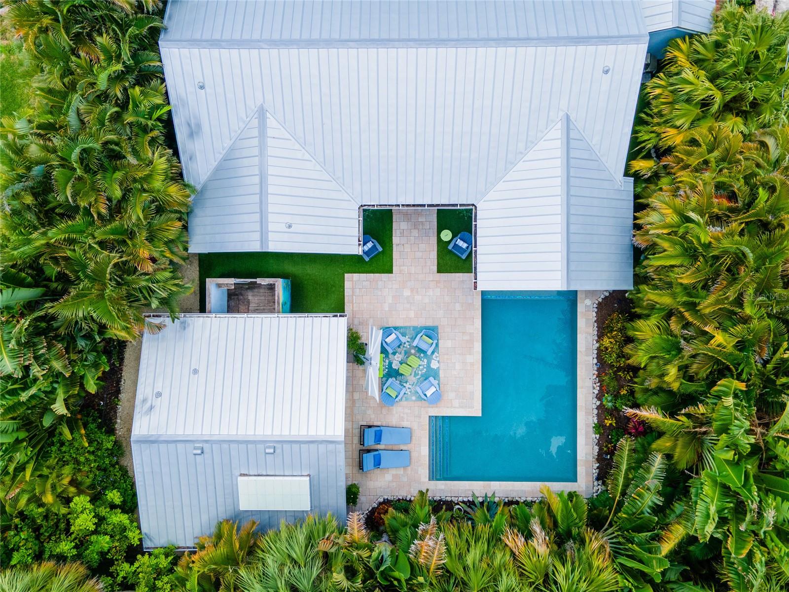 242 GLADIOLUS ST, ANNA MARIA, FL, 34216