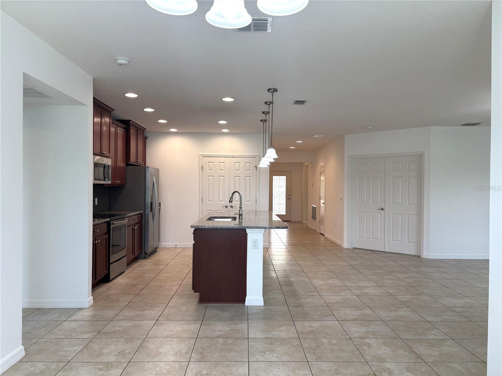 1404 LANIER POINT PL, KISSIMMEE, FL, 34746
