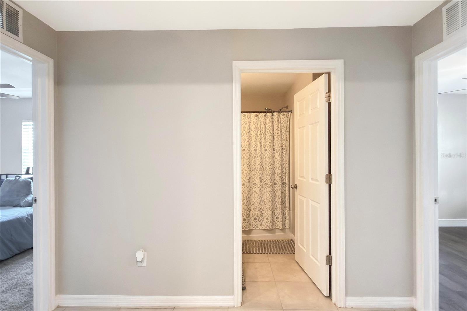 4323 NE 21ST AVE, CAPE CORAL, FL, 33909