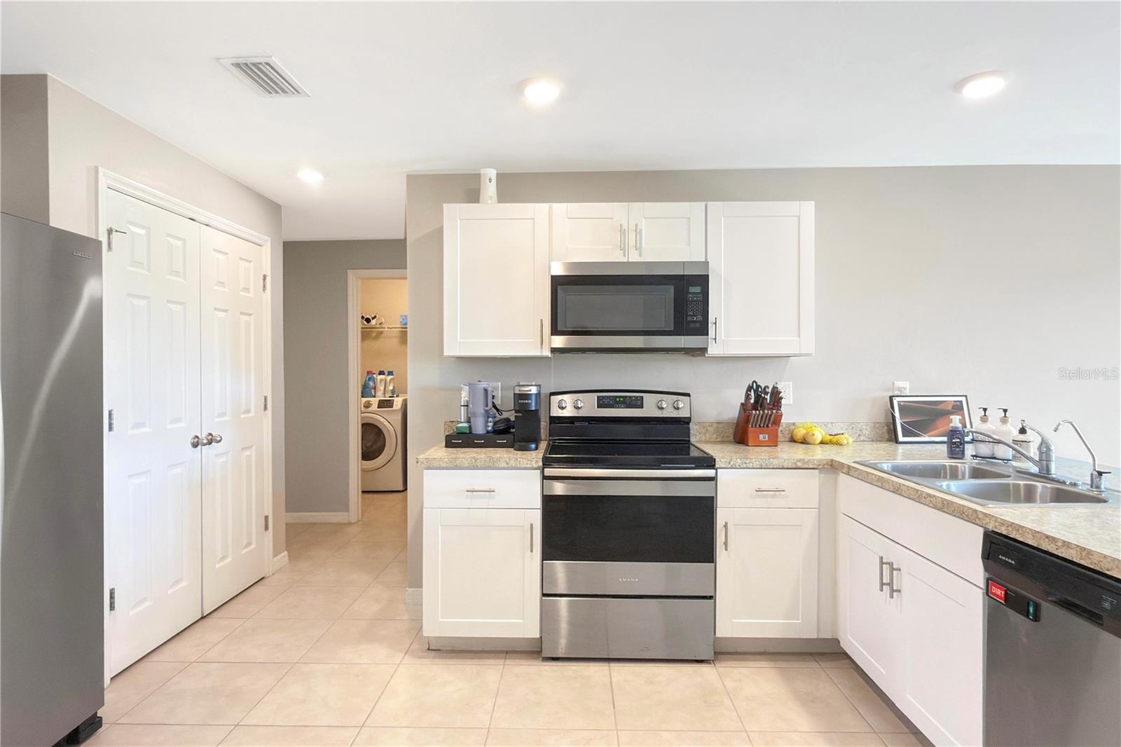 4323 NE 21ST AVE, CAPE CORAL, FL, 33909