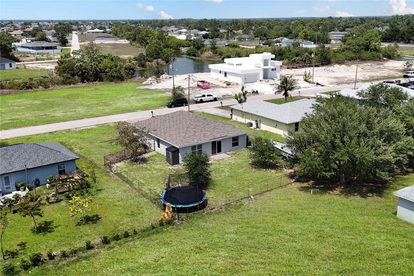 4323 NE 21ST AVE, CAPE CORAL, FL, 33909