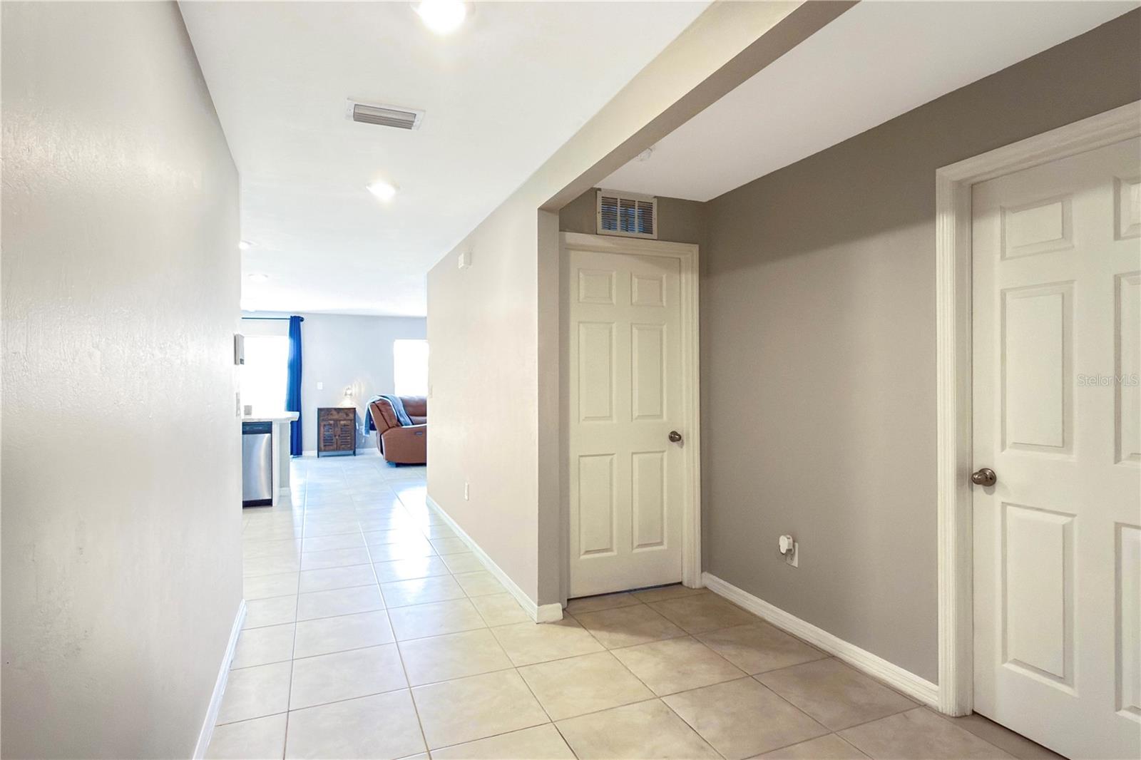 4323 NE 21ST AVE, CAPE CORAL, FL, 33909
