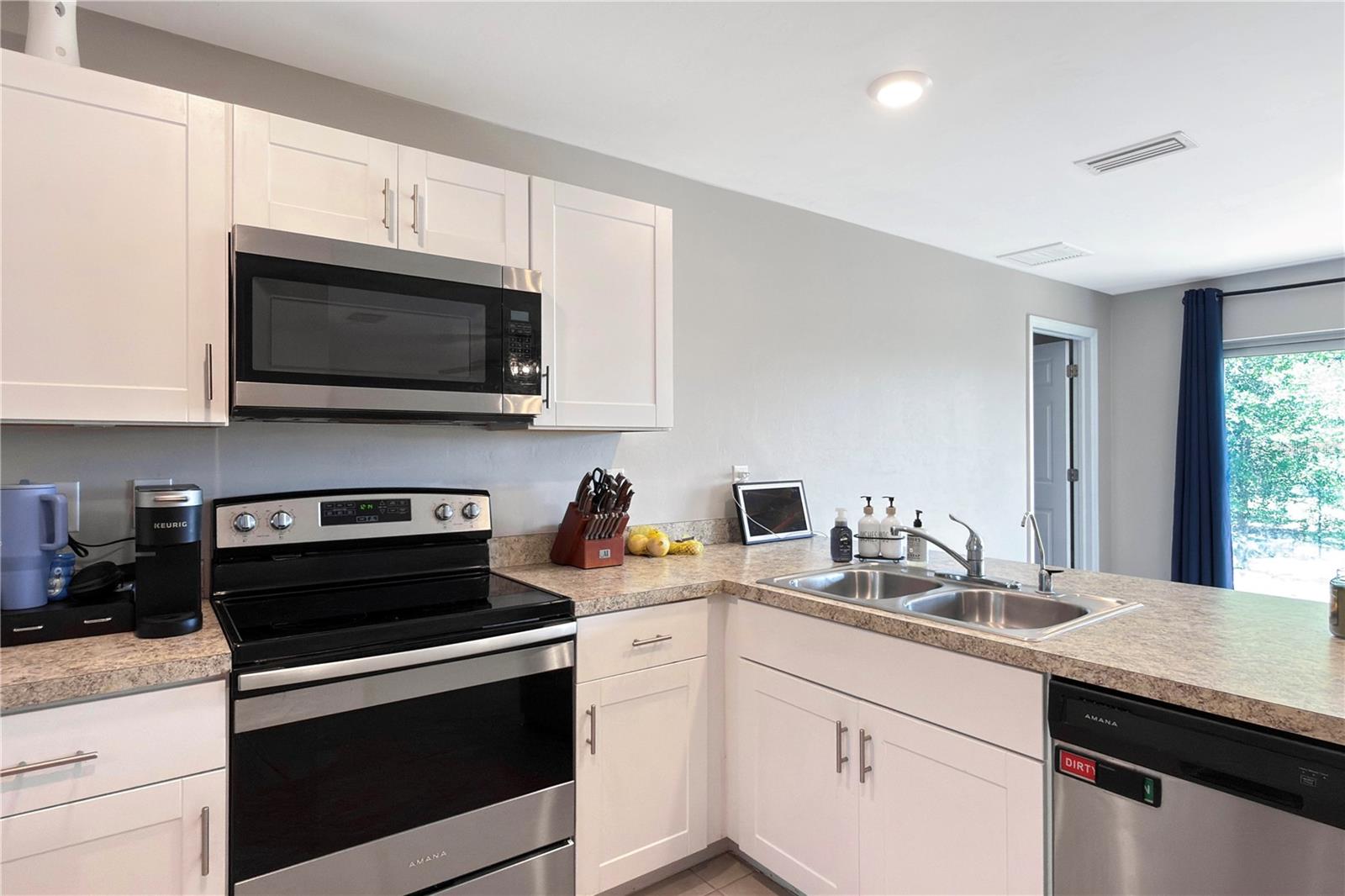 4323 NE 21ST AVE, CAPE CORAL, FL, 33909