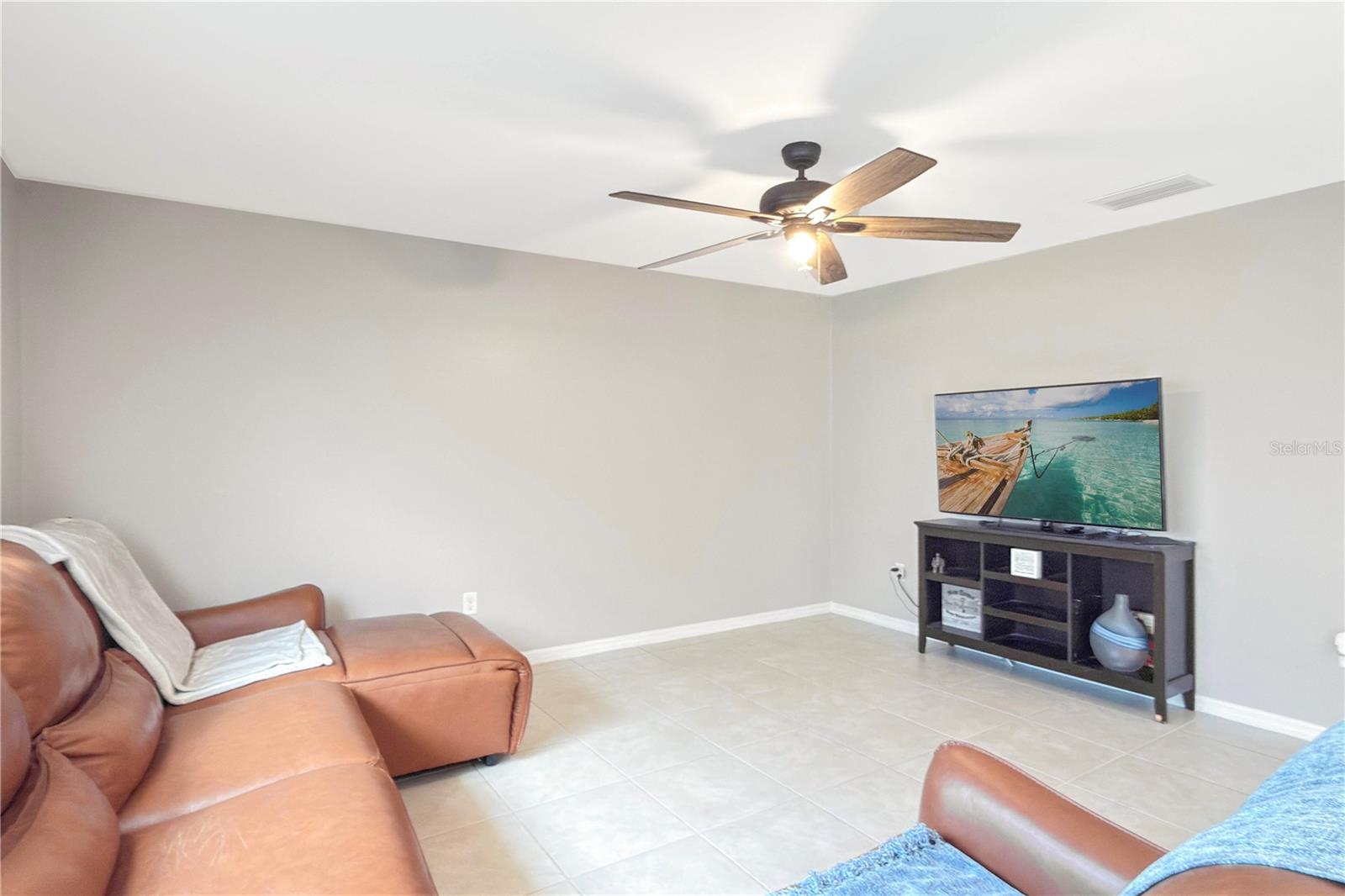 4323 NE 21ST AVE, CAPE CORAL, FL, 33909