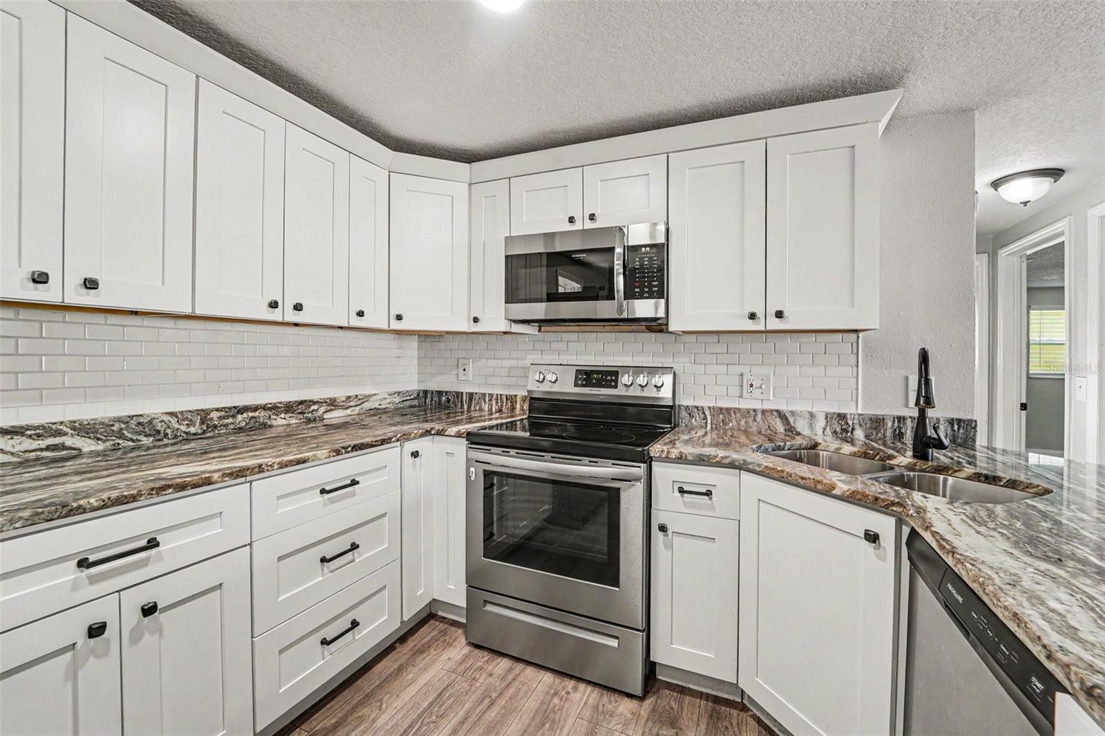 10810 QUEENS RD, PORT RICHEY, FL, 34668