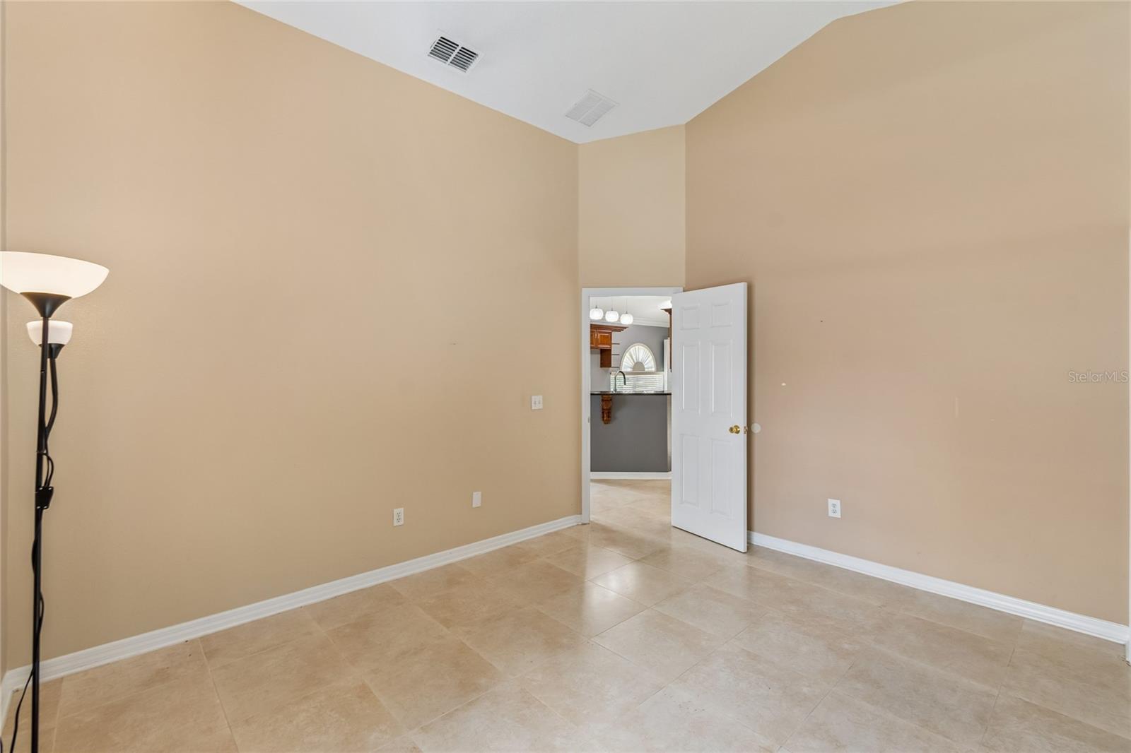 1008 OLD BARN RD, ORLANDO, FL, 32825