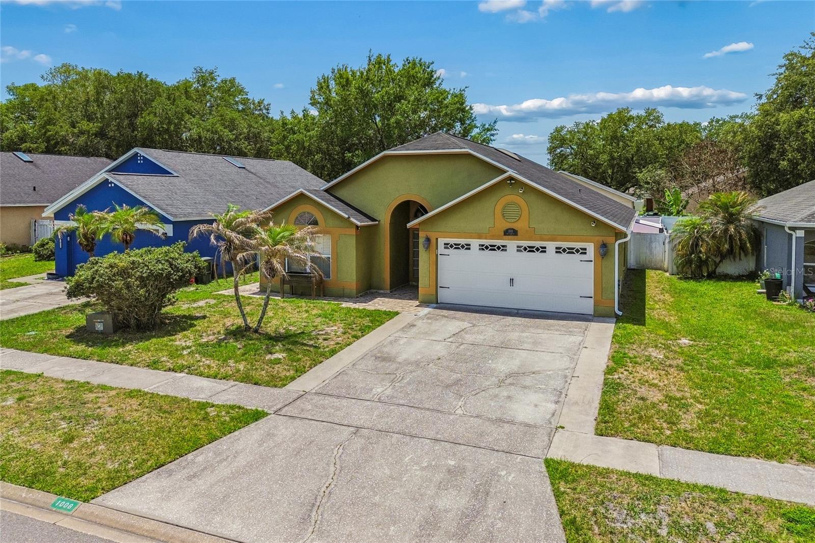 1008 OLD BARN RD, ORLANDO, FL, 32825