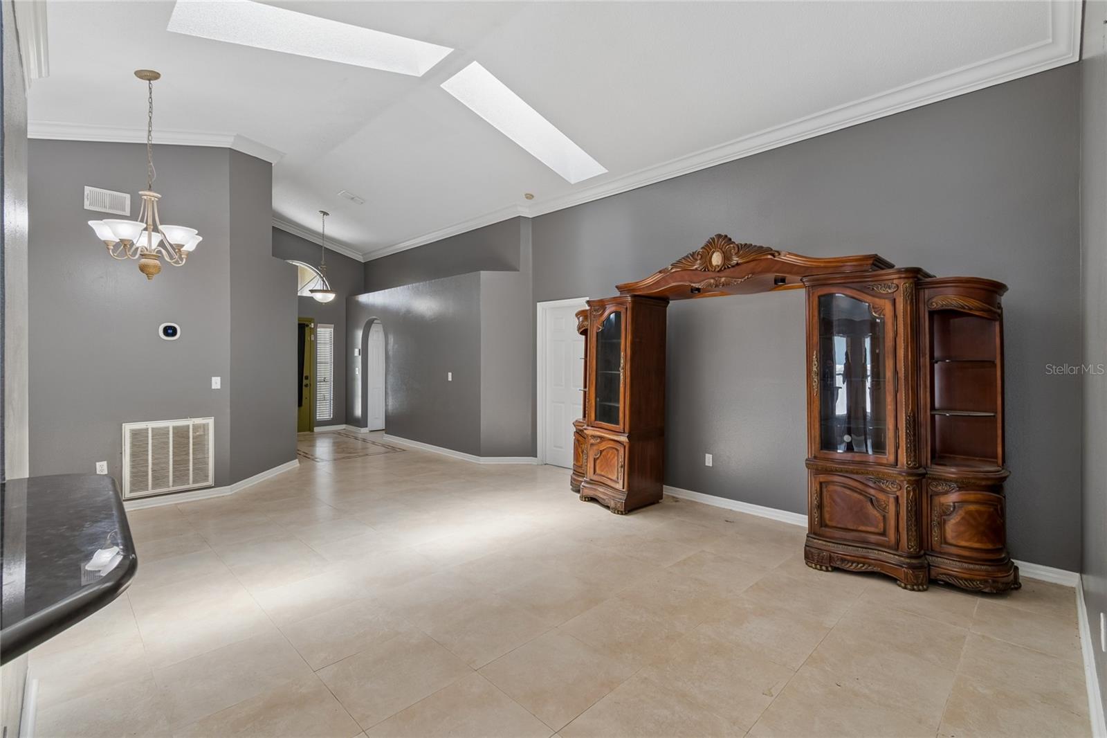 1008 OLD BARN RD, ORLANDO, FL, 32825