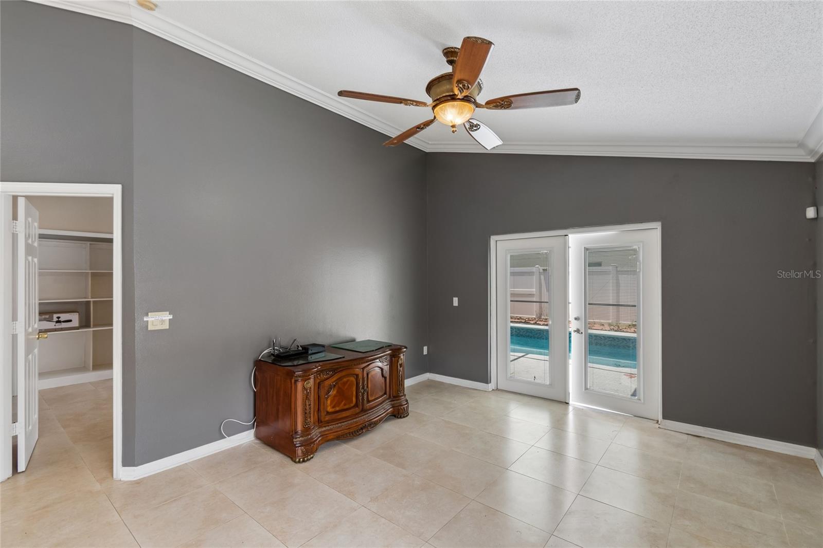 1008 OLD BARN RD, ORLANDO, FL, 32825