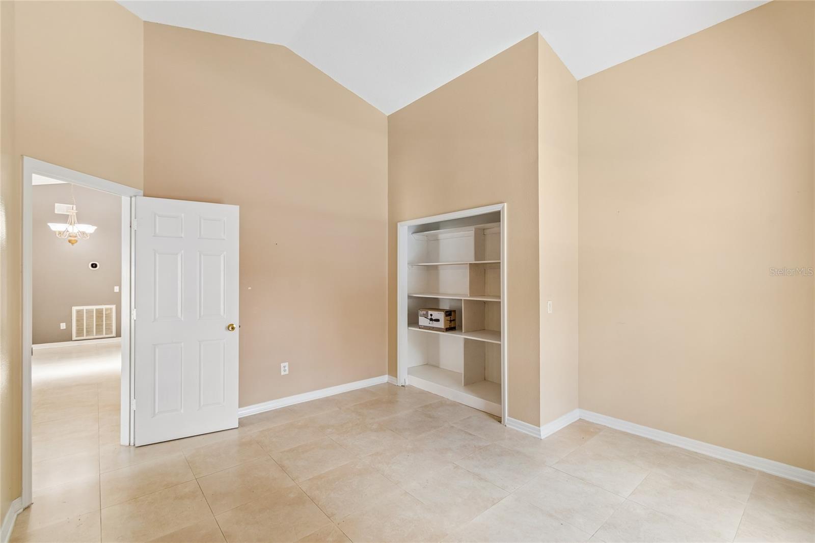 1008 OLD BARN RD, ORLANDO, FL, 32825