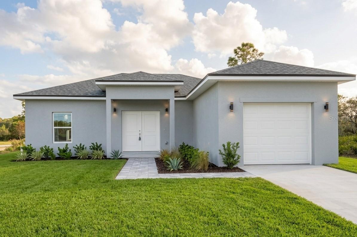 300 CASPIAN TERN AVE, SEBRING, FL, 33870