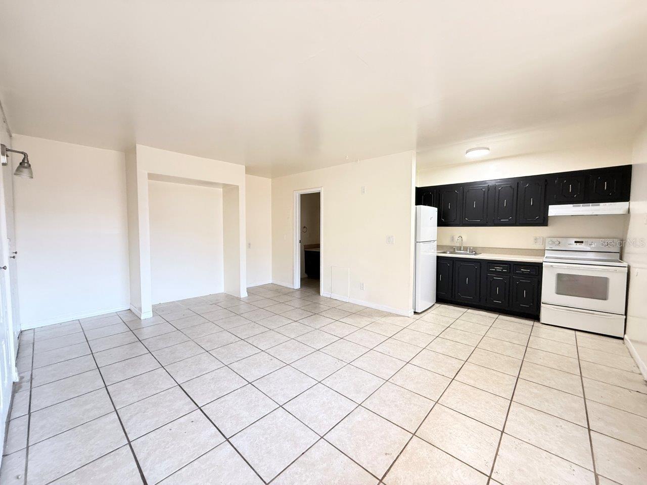 3301 58TH AVE S #211, ST PETERSBURG, FL, 33712