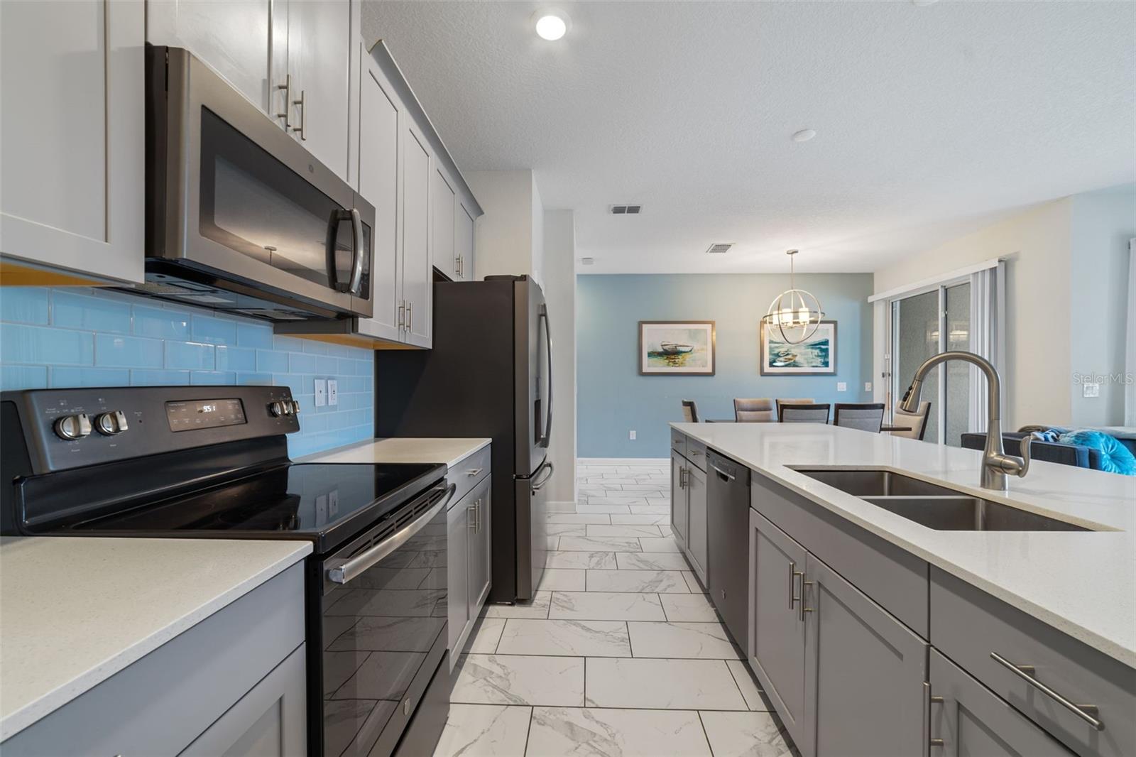 388 OCEAN COURSE AVE, DAVENPORT, FL, 33896