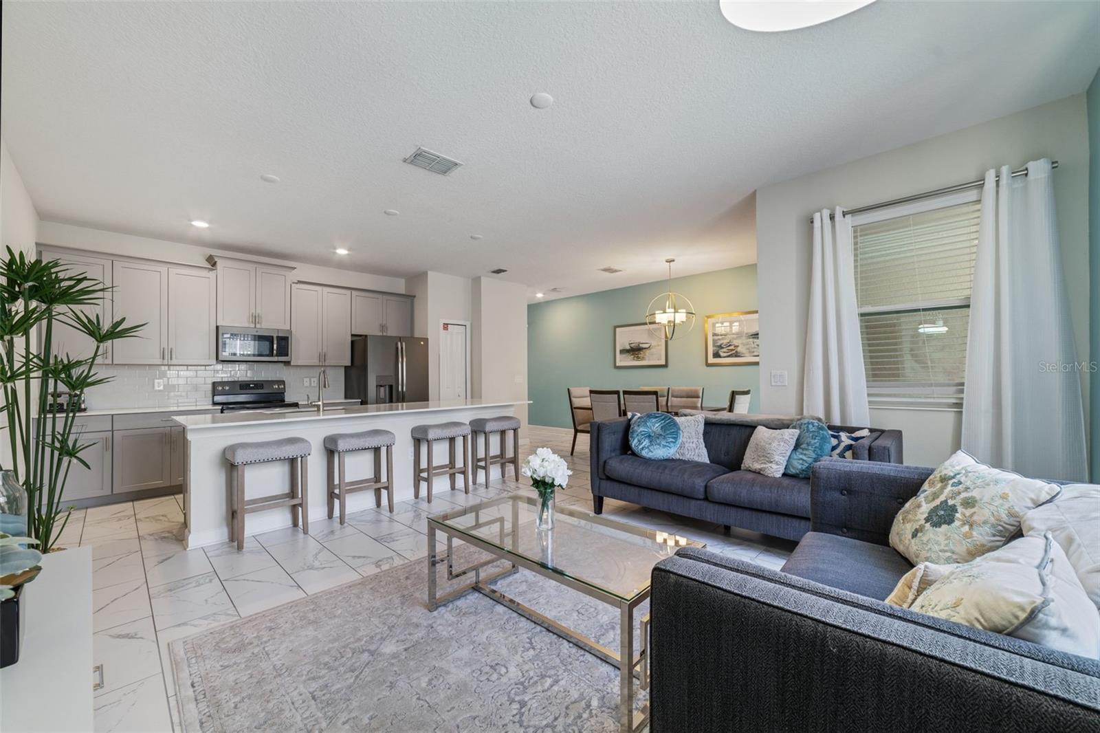 388 OCEAN COURSE AVE, DAVENPORT, FL, 33896