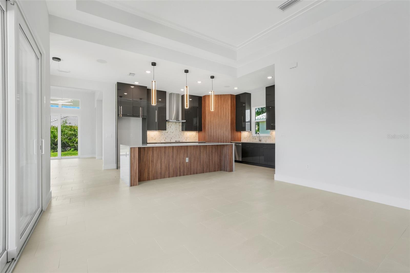 138 NEW LEATHERWOOD DR, PALM COAST, FL, 32137