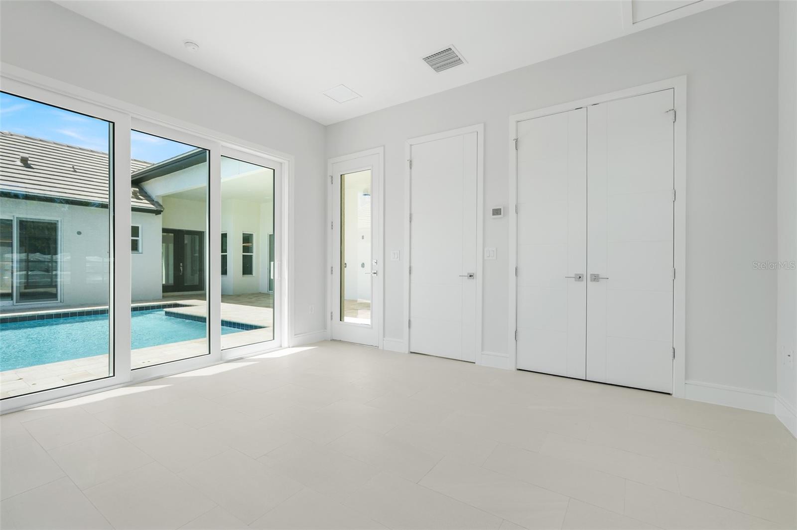 138 NEW LEATHERWOOD DR, PALM COAST, FL, 32137