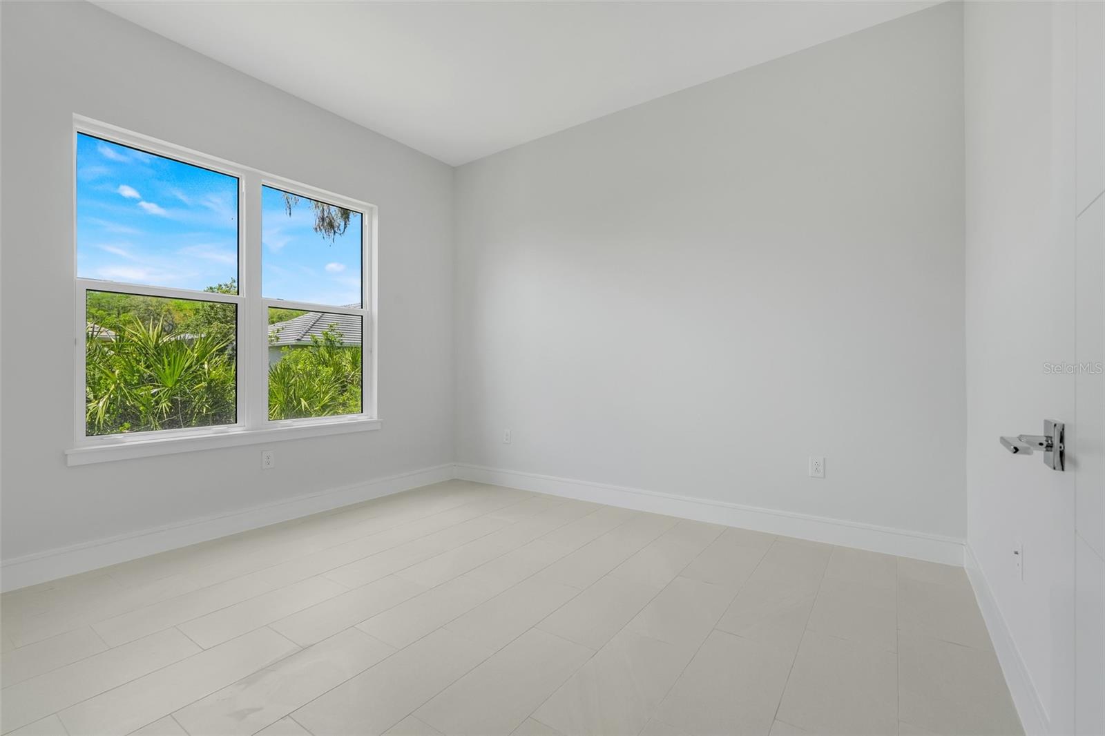 138 NEW LEATHERWOOD DR, PALM COAST, FL, 32137