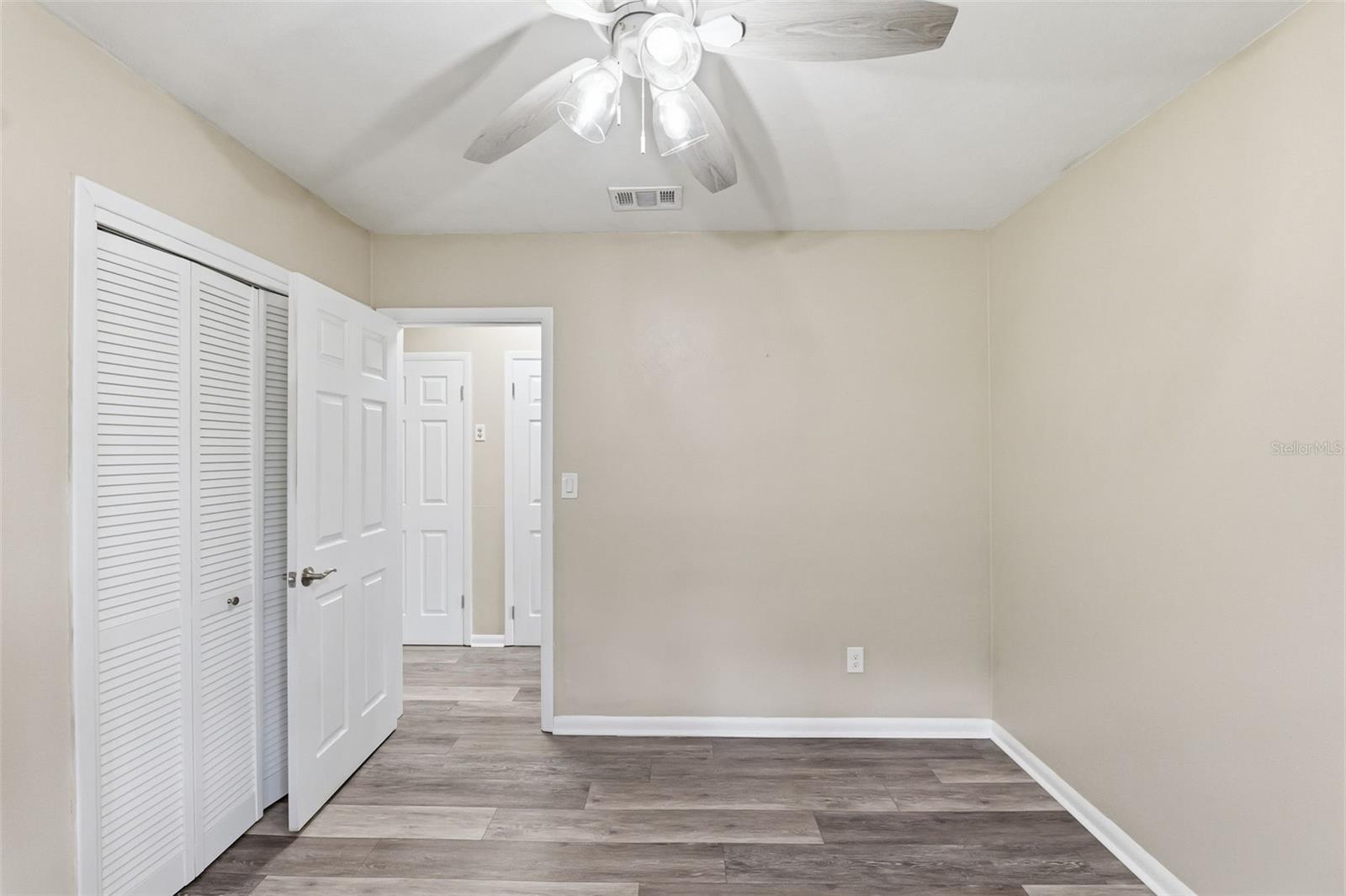 7815 PINE HILL DR, TAMPA, FL, 33617