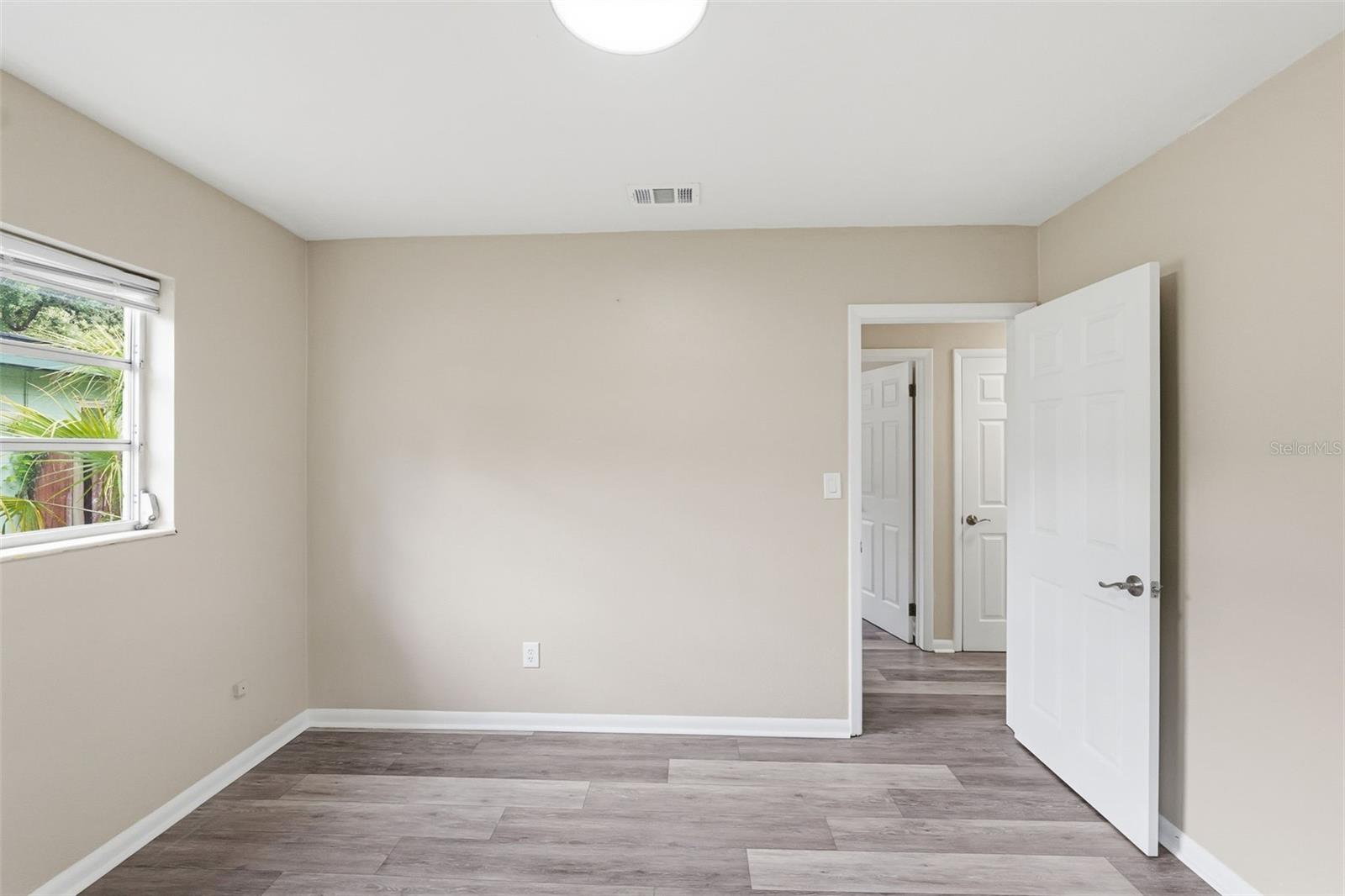 7815 PINE HILL DR, TAMPA, FL, 33617