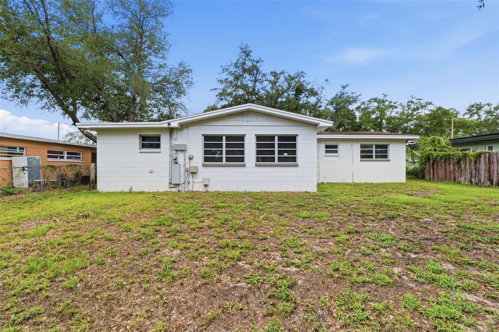7815 PINE HILL DR, TAMPA, FL, 33617