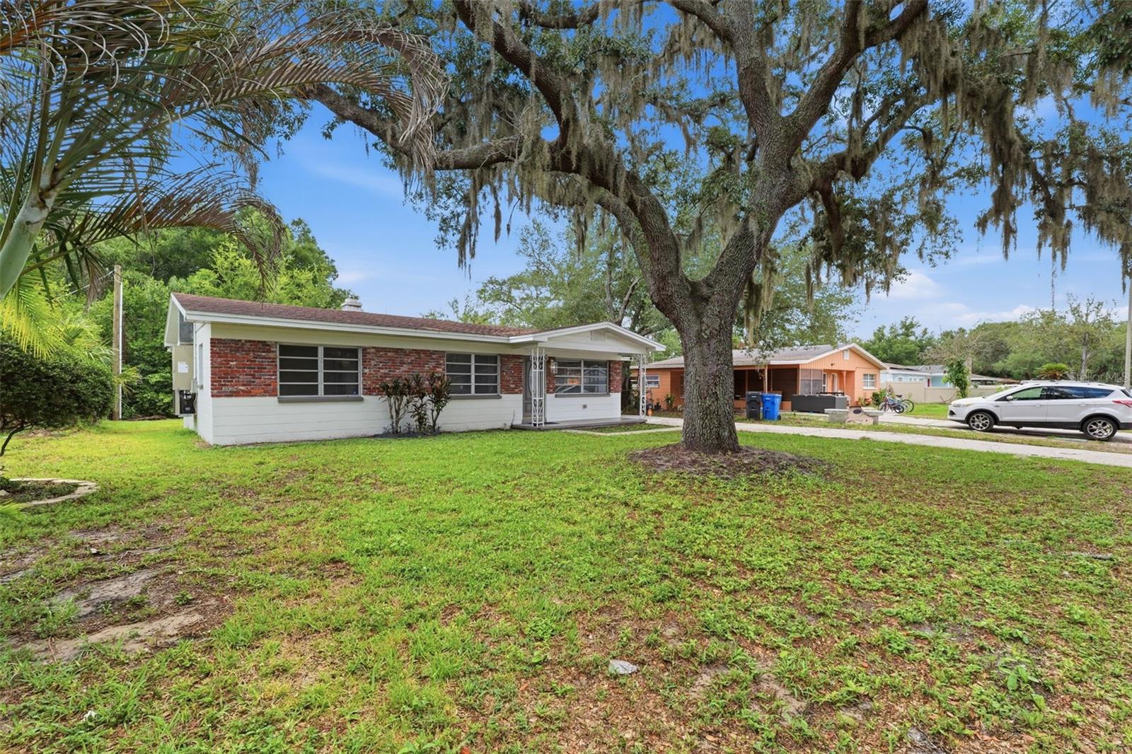 7815 PINE HILL DR, TAMPA, FL, 33617