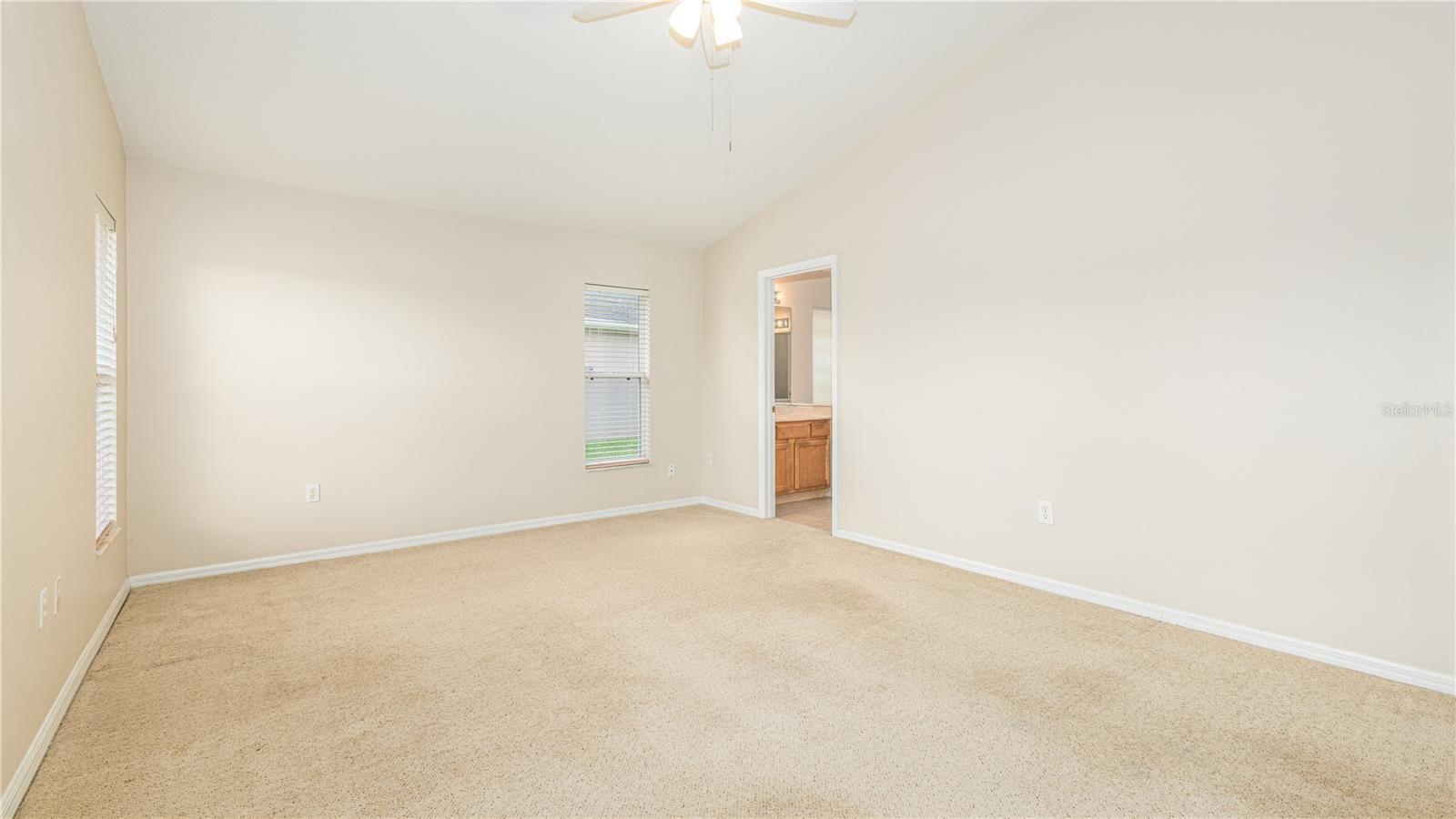 5857 LAKE CHAMPLAIN DR, ORLANDO, FL, 32829