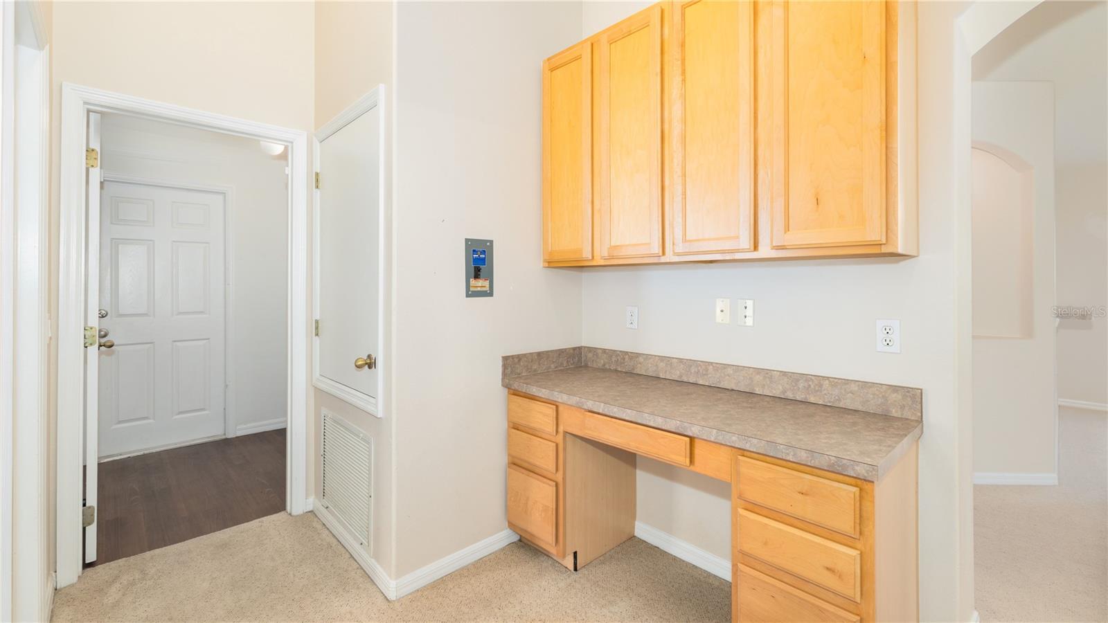 5857 LAKE CHAMPLAIN DR, ORLANDO, FL, 32829