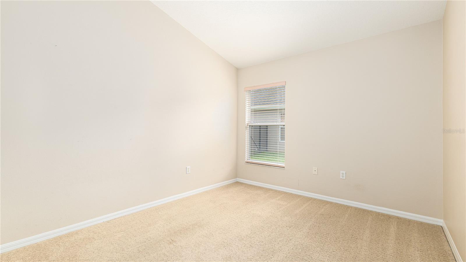 5857 LAKE CHAMPLAIN DR, ORLANDO, FL, 32829