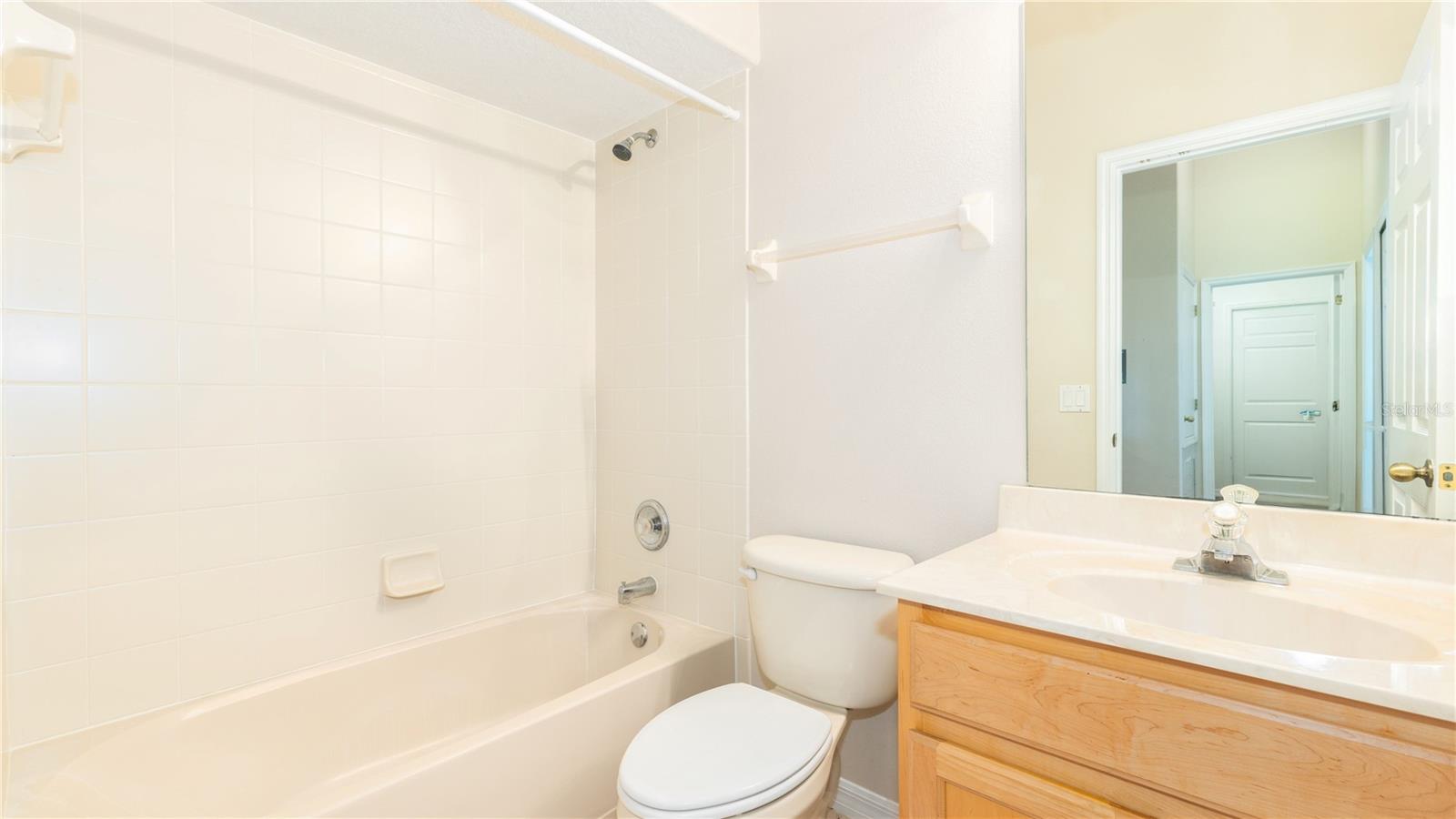 5857 LAKE CHAMPLAIN DR, ORLANDO, FL, 32829