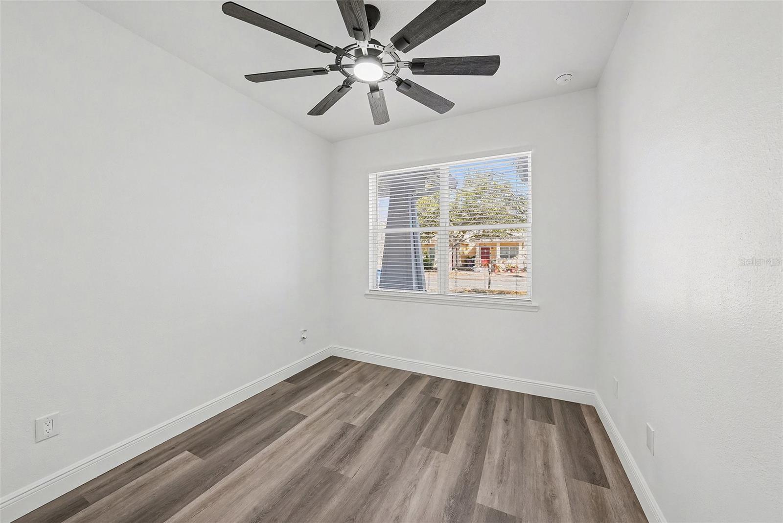 1905 E 23RD AVE, TAMPA, FL, 33605
