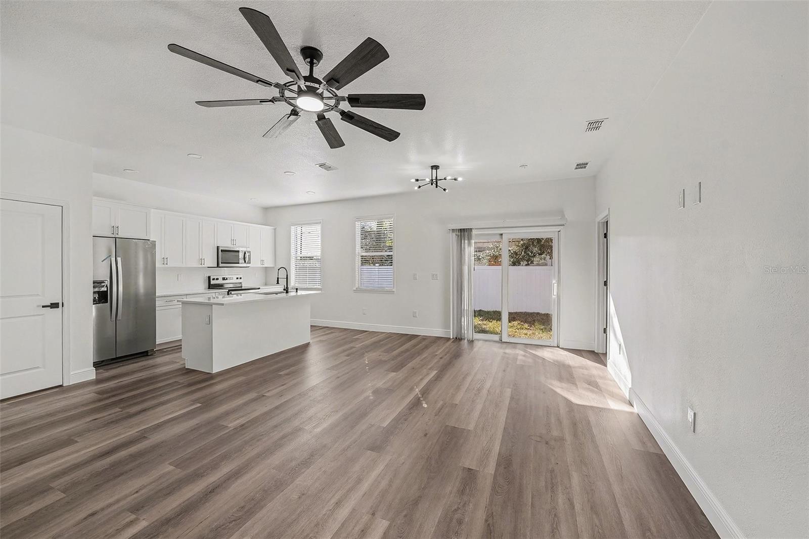 1905 E 23RD AVE, TAMPA, FL, 33605