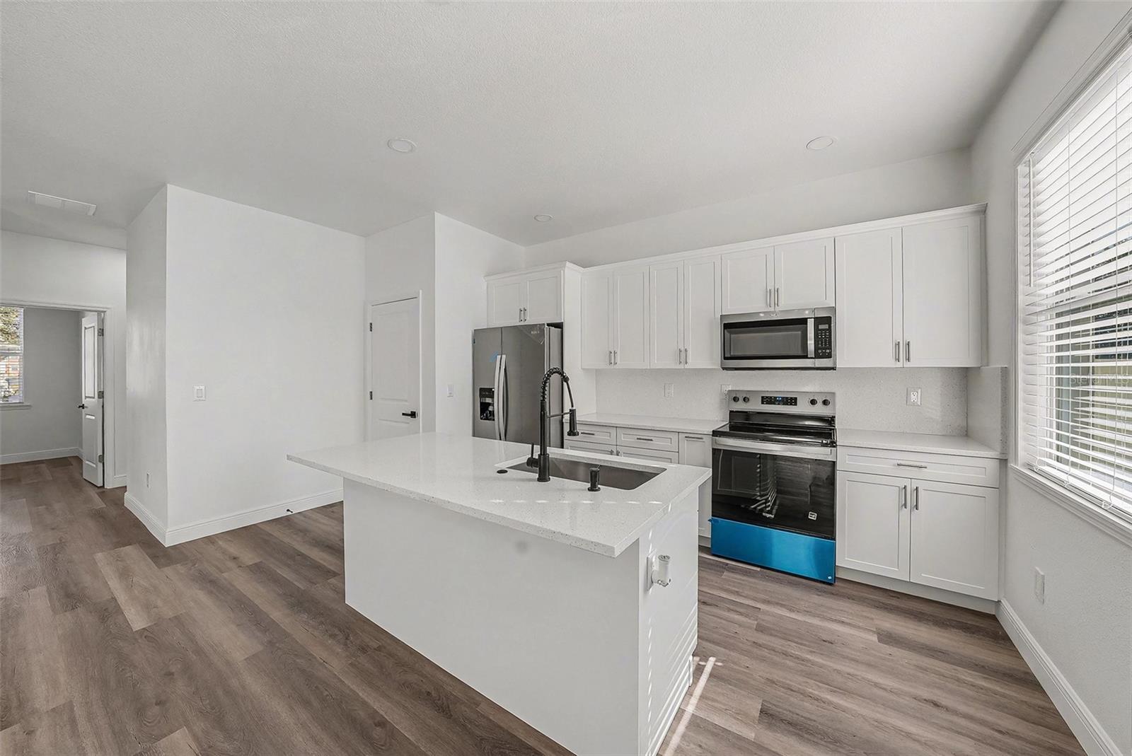 1905 E 23RD AVE, TAMPA, FL, 33605