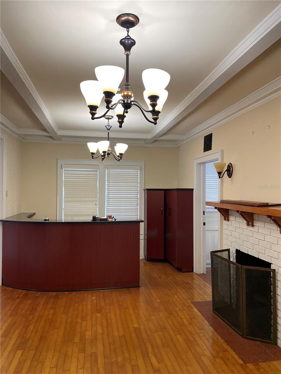612 E CENTRAL BLVD, ORLANDO, FL, 32801