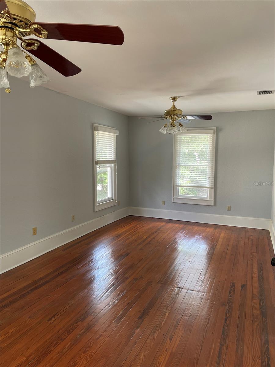 612 E CENTRAL BLVD, ORLANDO, FL, 32801