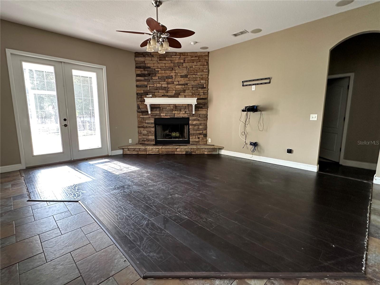 3002 YOUNG RD, PLANT CITY, FL, 33565