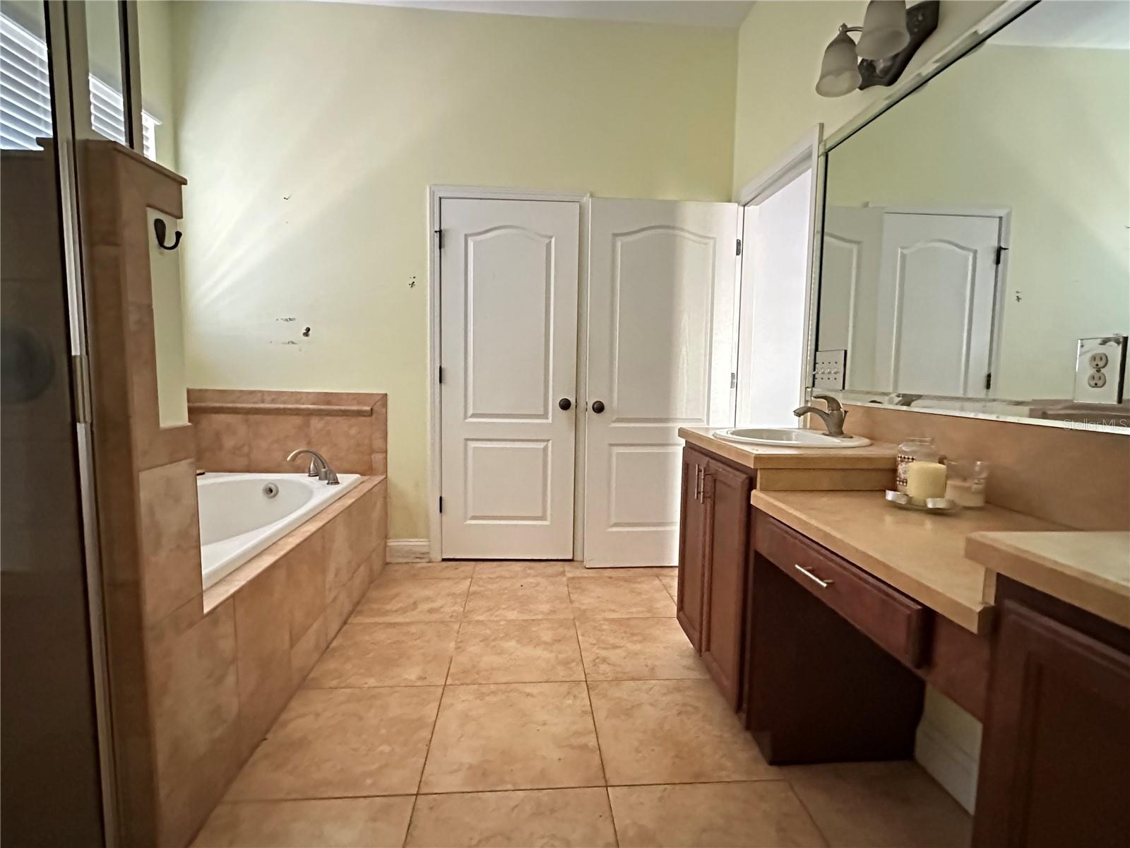 3002 YOUNG RD, PLANT CITY, FL, 33565