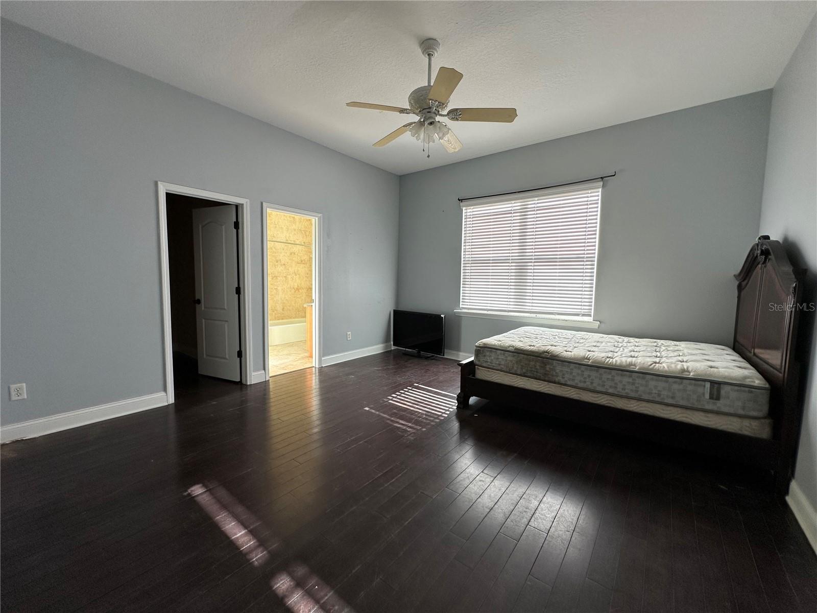 3002 YOUNG RD, PLANT CITY, FL, 33565