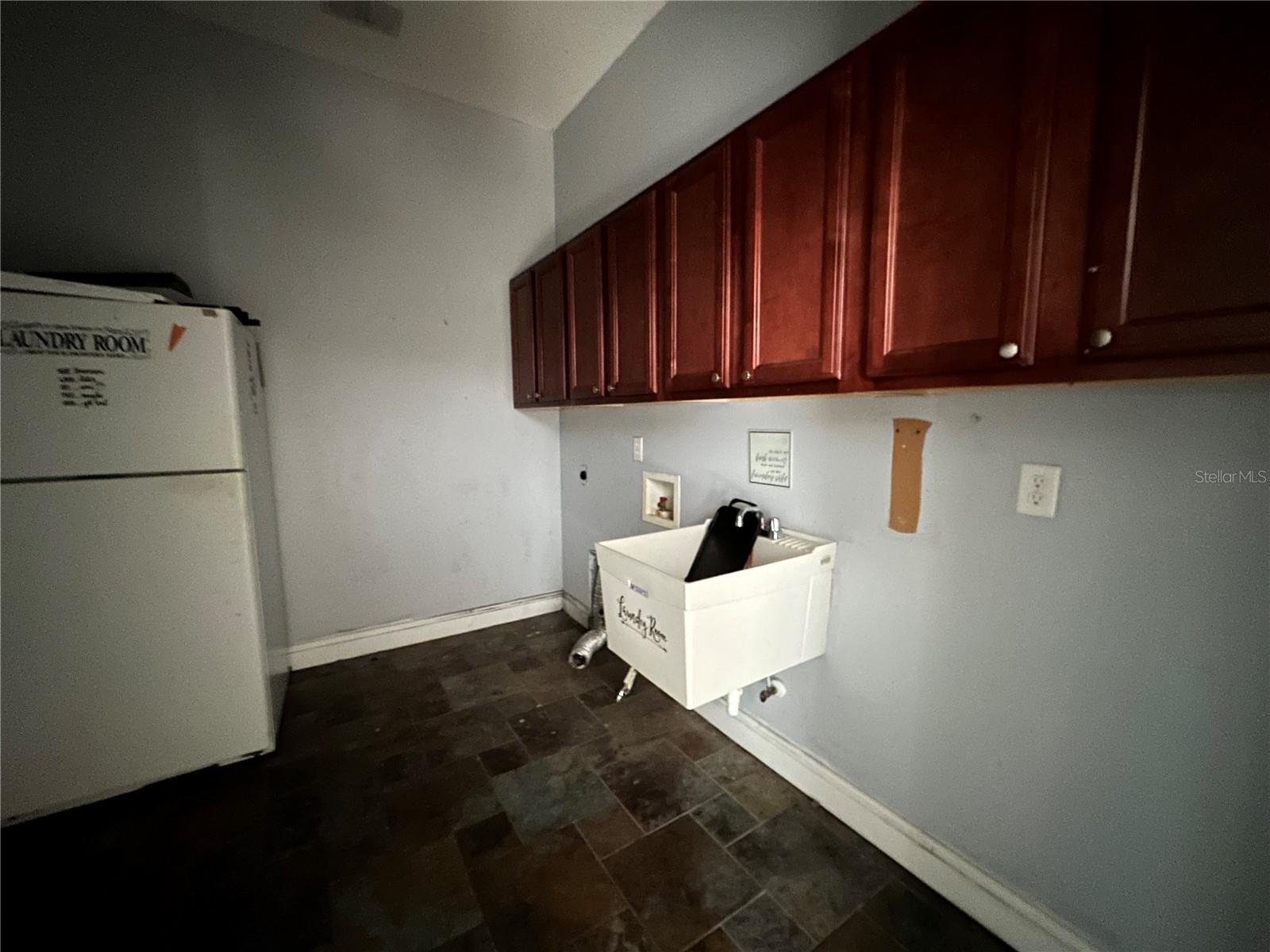 3002 YOUNG RD, PLANT CITY, FL, 33565