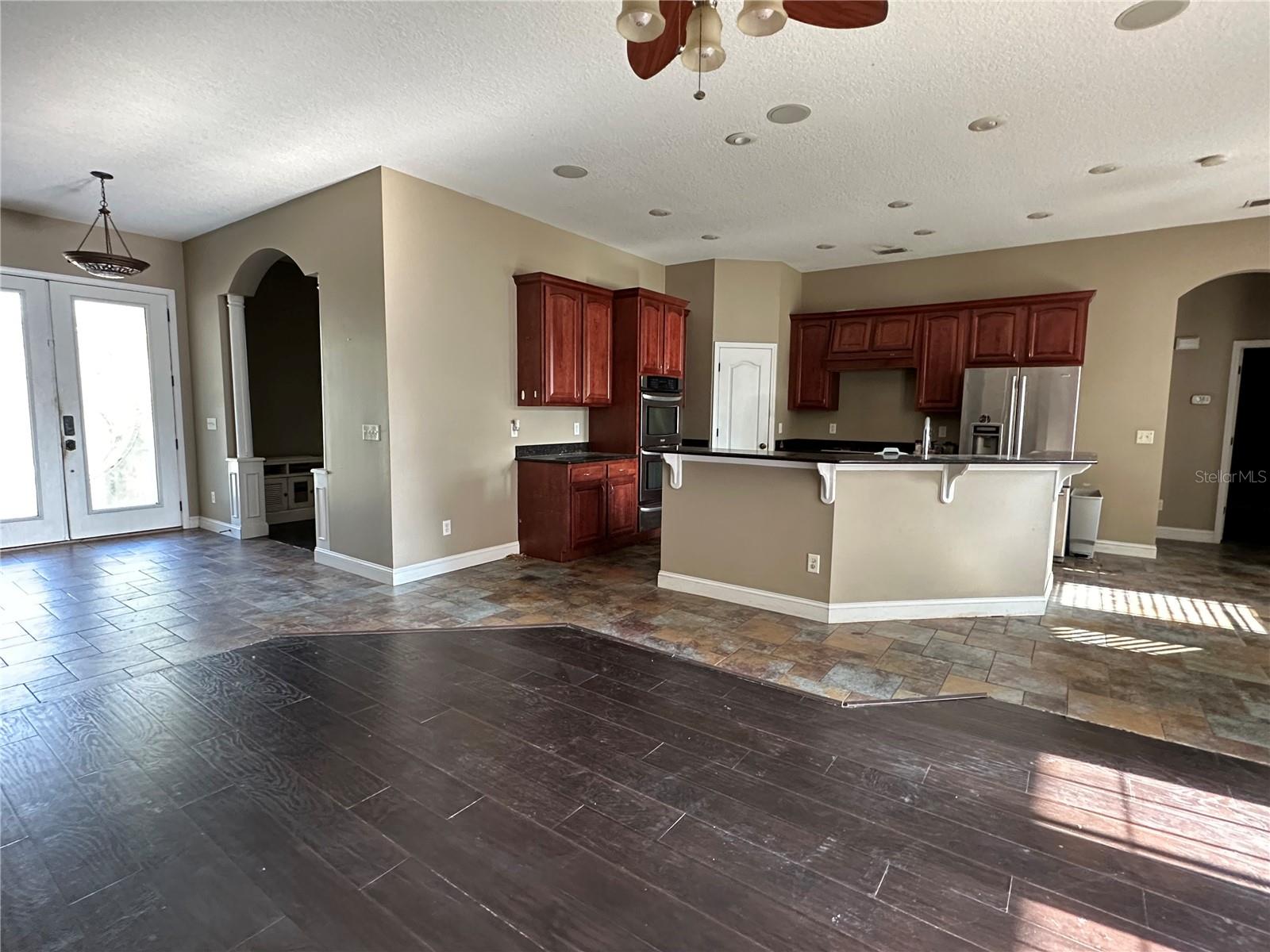 3002 YOUNG RD, PLANT CITY, FL, 33565