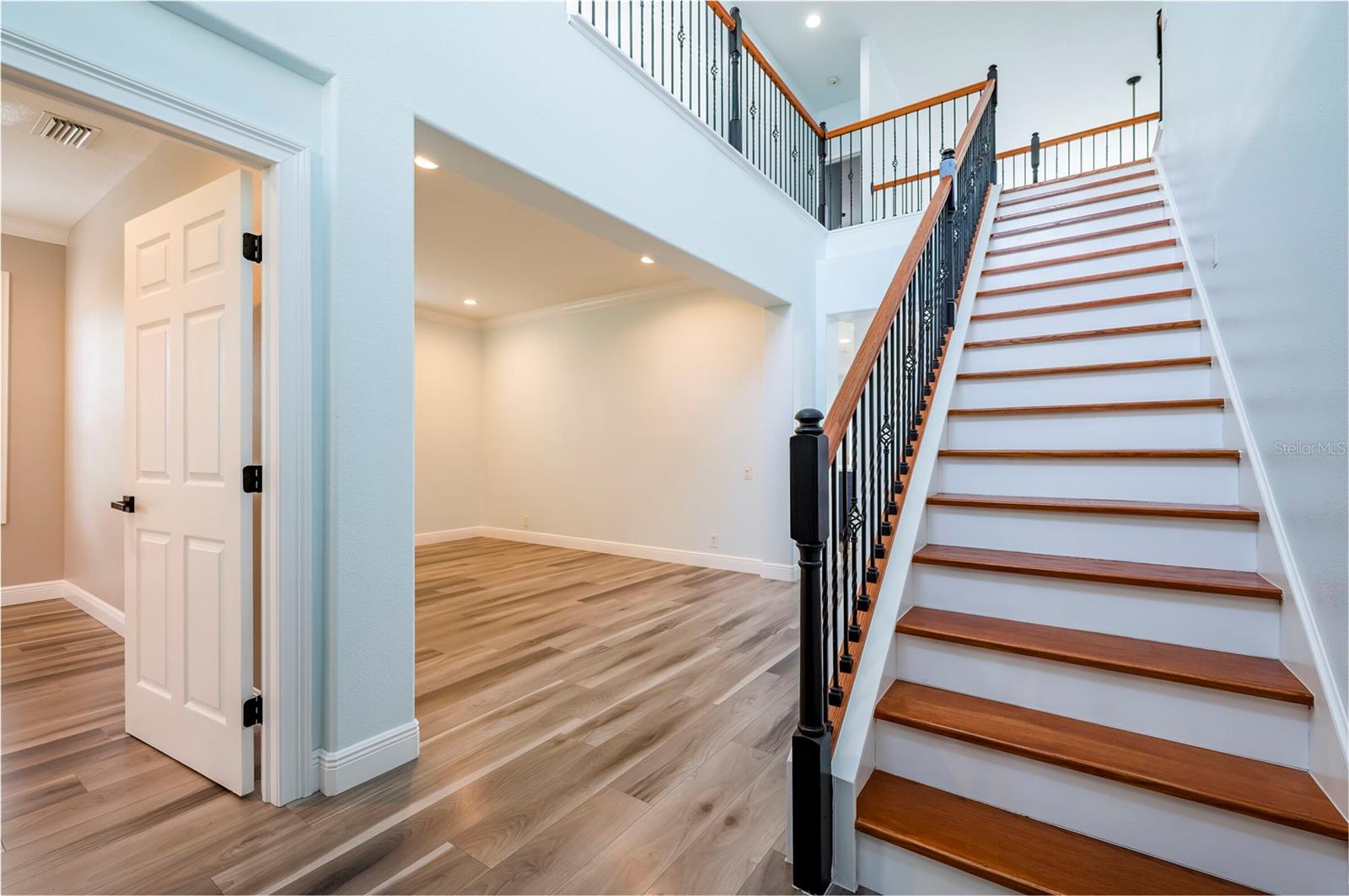 2348 MESSENGER CIR, SAFETY HARBOR, FL, 34695