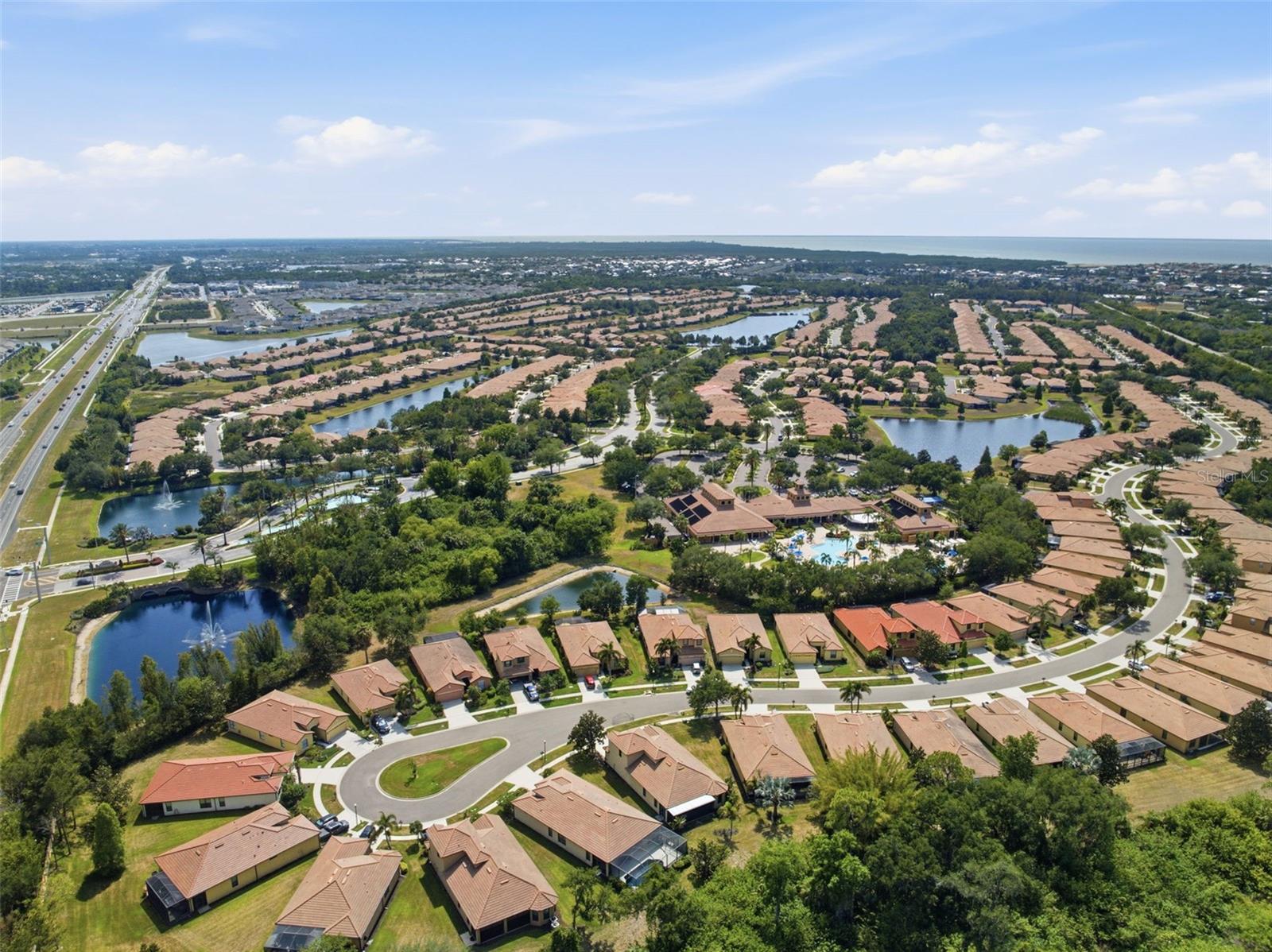 107 SILVER FALLS DR DR, APOLLO BEACH, FL, 33572