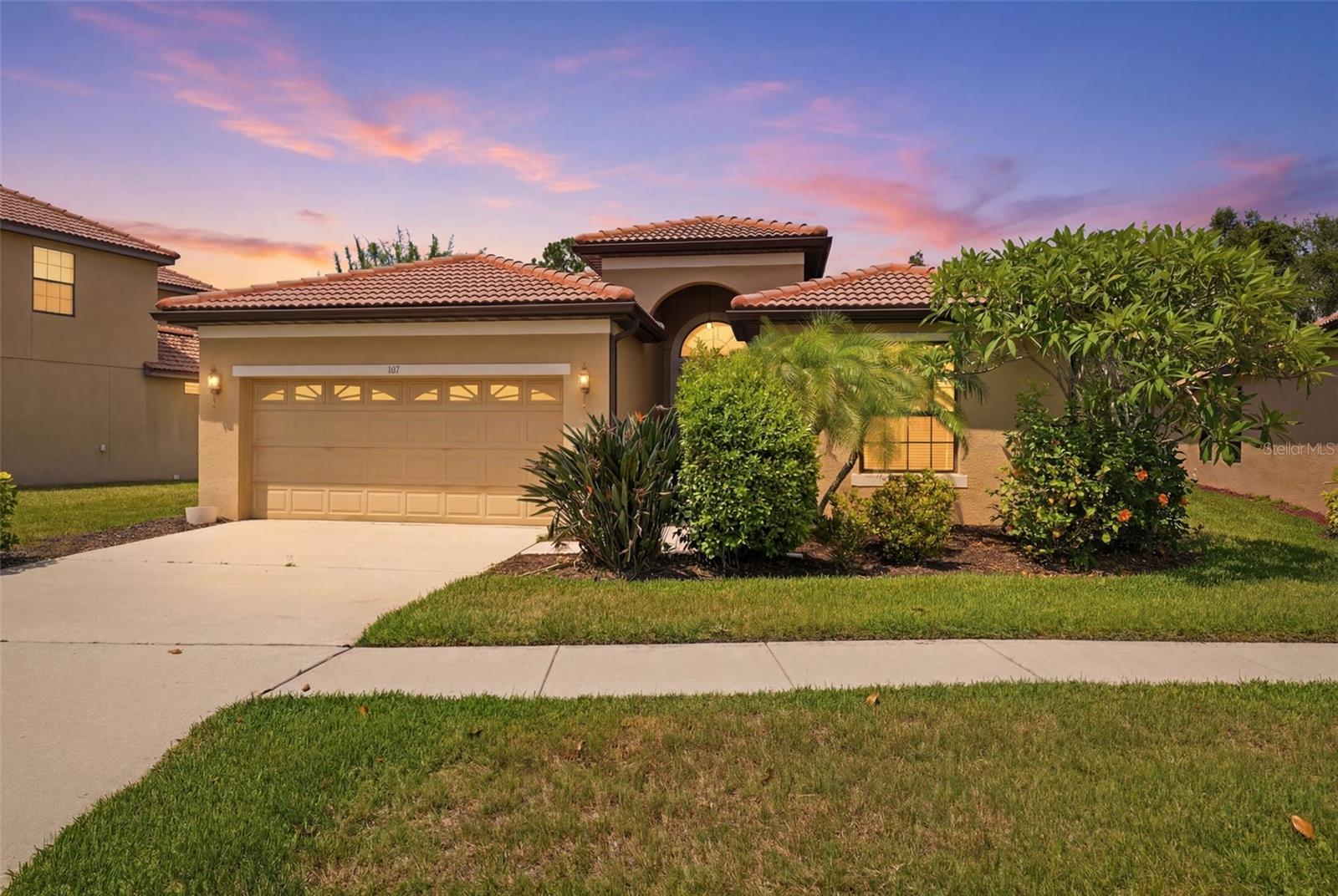 107 SILVER FALLS DR DR, APOLLO BEACH, FL, 33572