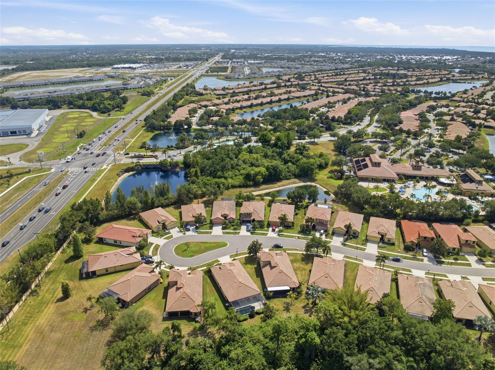 107 SILVER FALLS DR DR, APOLLO BEACH, FL, 33572