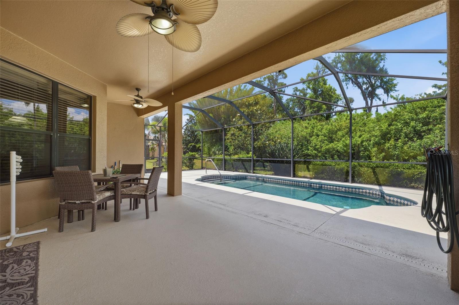 107 SILVER FALLS DR DR, APOLLO BEACH, FL, 33572