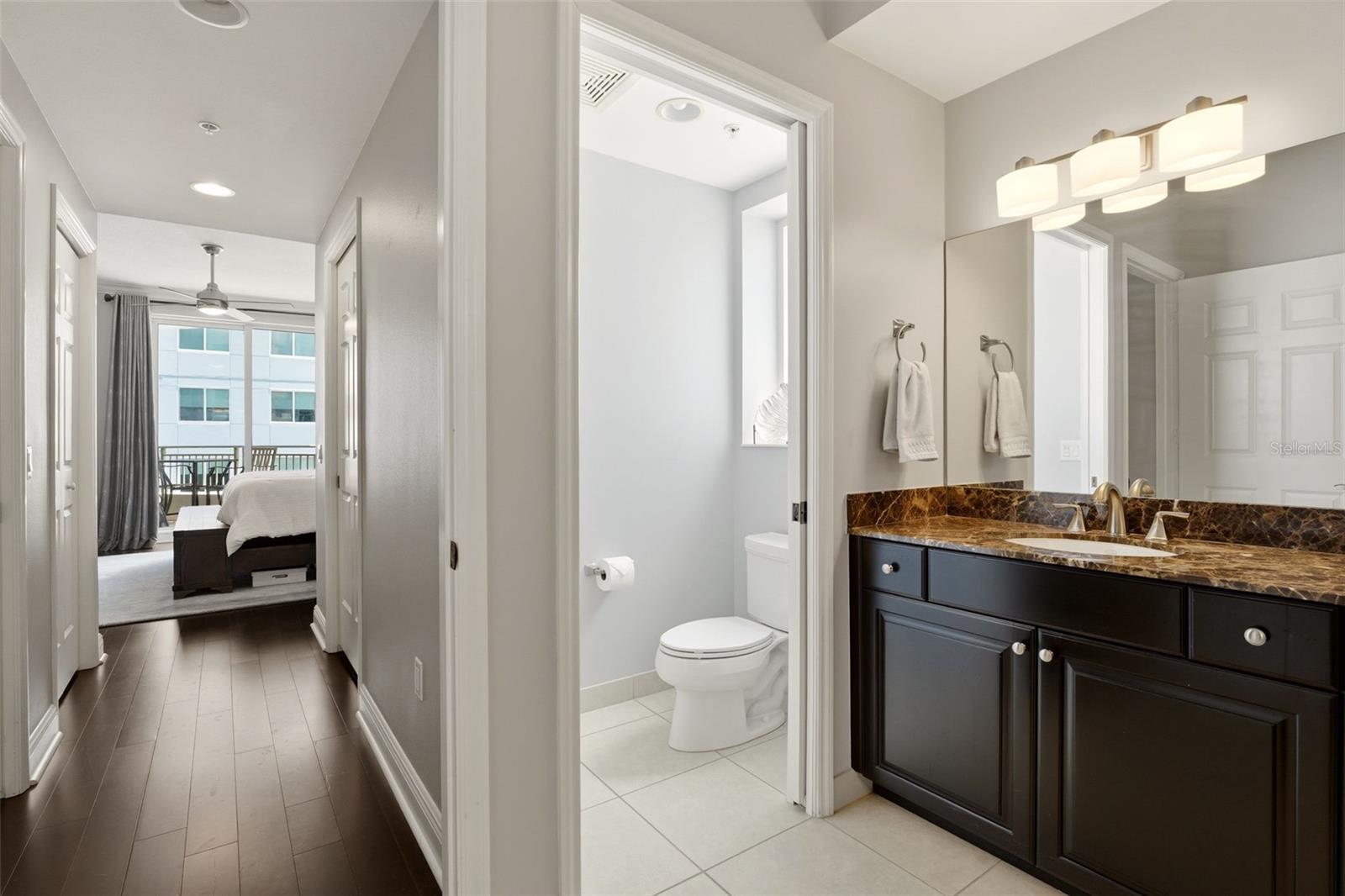 100 CENTRAL AVE #H716, SARASOTA, FL, 34236