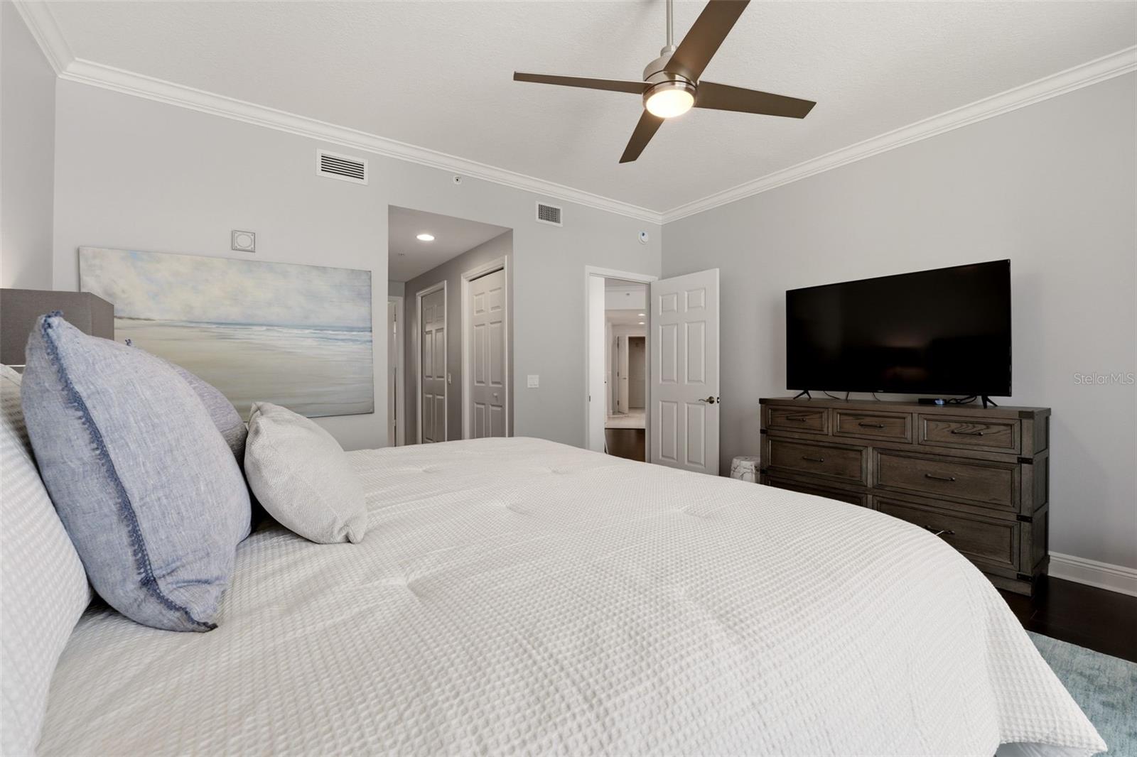 100 CENTRAL AVE #H716, SARASOTA, FL, 34236