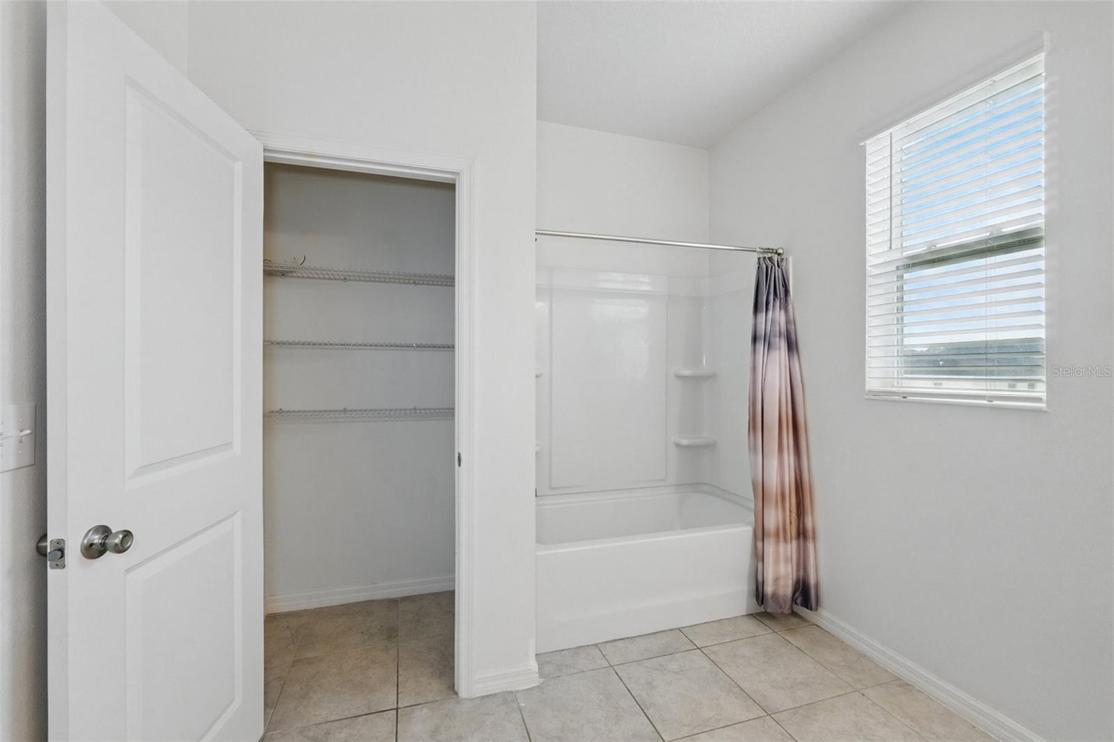 1187 PAPAYA CIR, DAVENPORT, FL, 33897