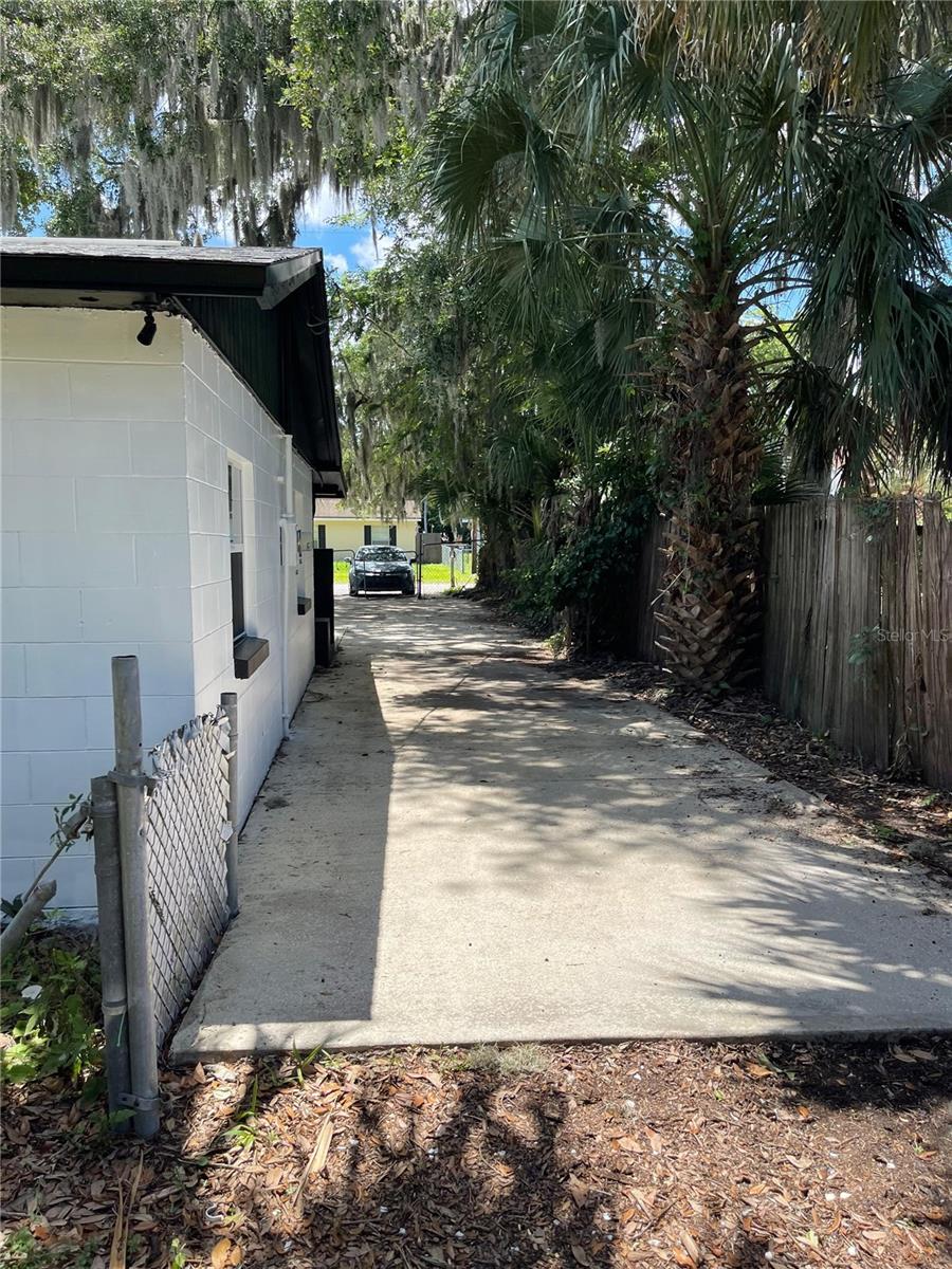 1139 WOODSIDE DR, DAYTONA BEACH, FL, 32117