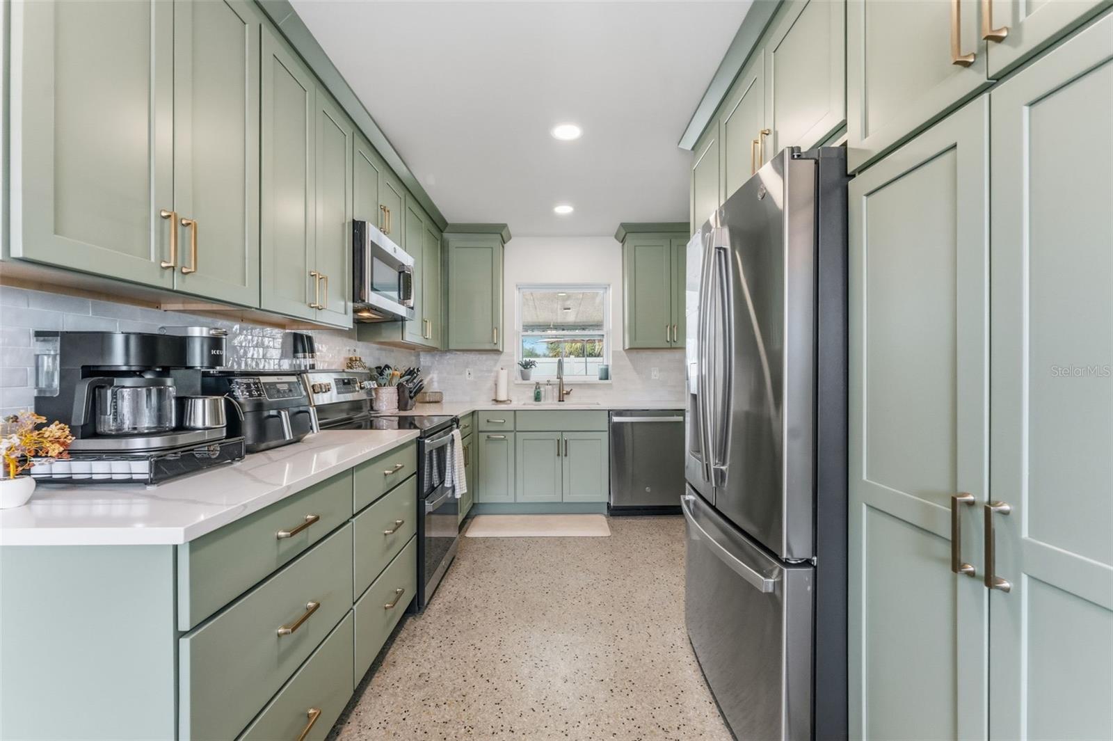 4810 ARROWWOOD DR, TAMPA, FL, 33615