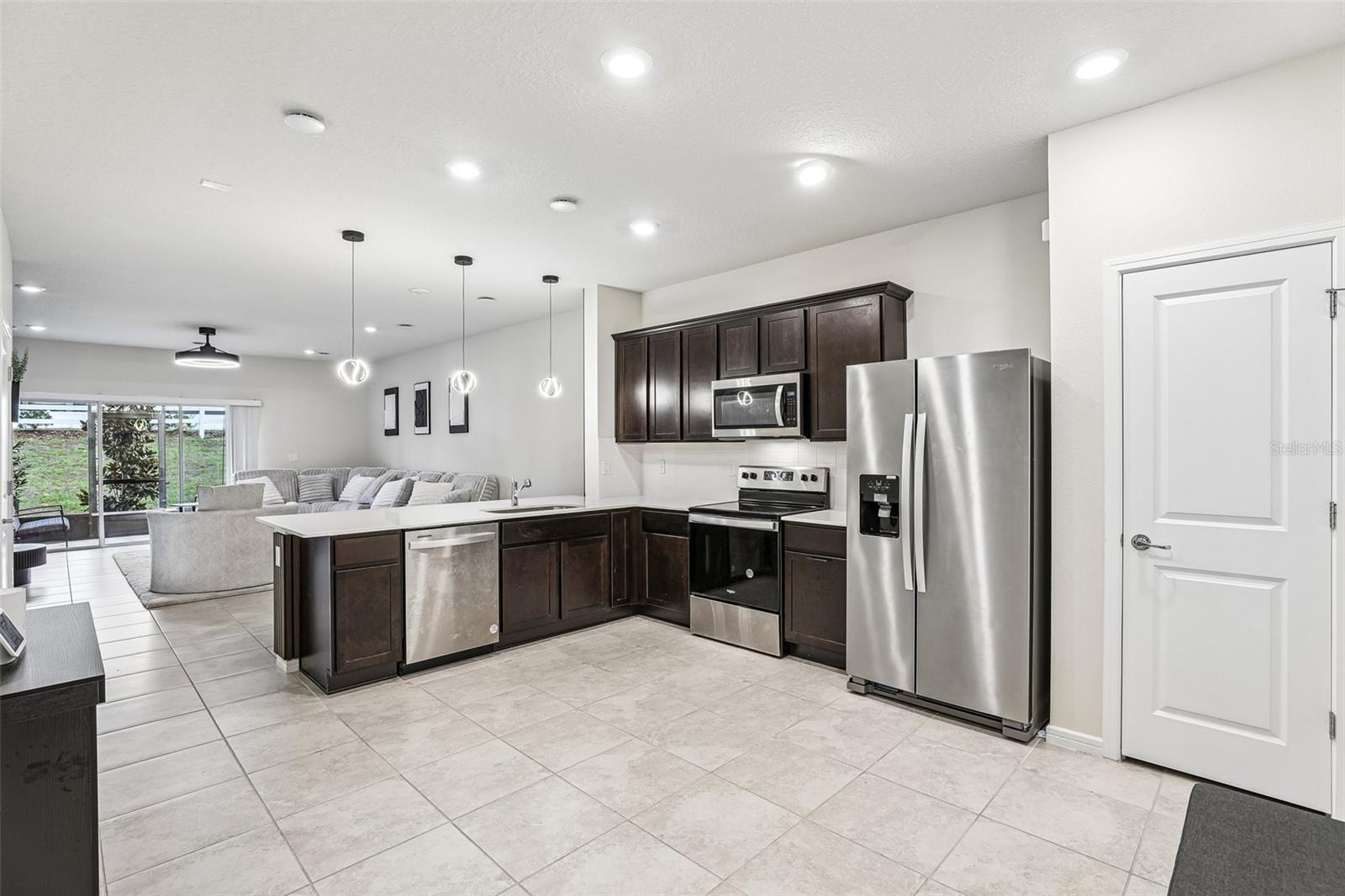 2570 WINSOME WAY, DAVENPORT, FL, 33896